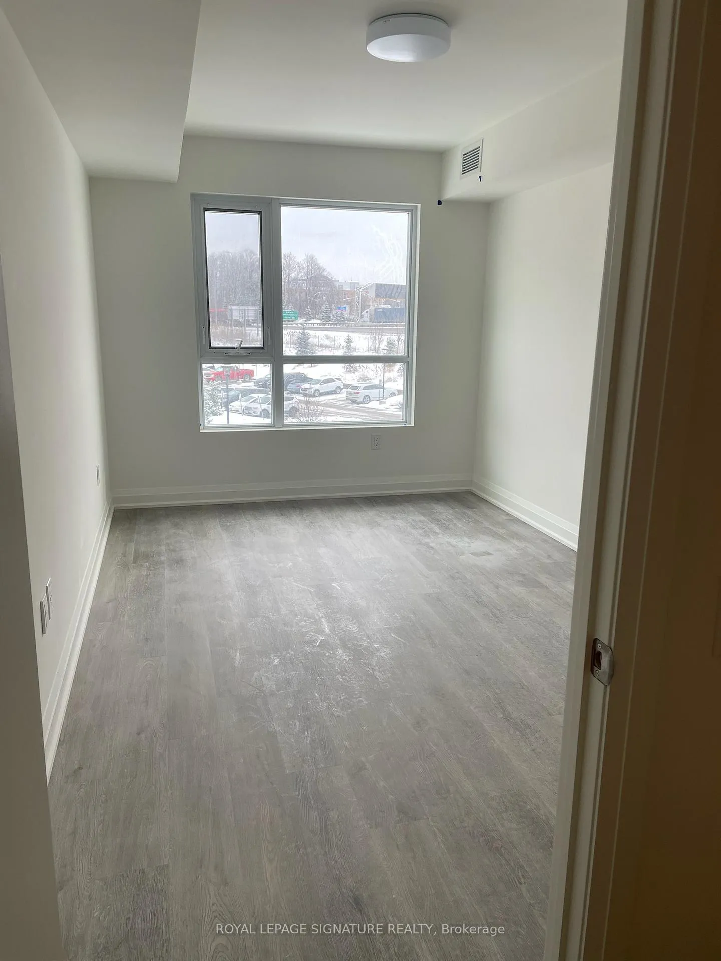 Photo 16 of Unit 511, 58 Lakeside Terrace, Barrie, Little Lake — HOMEH