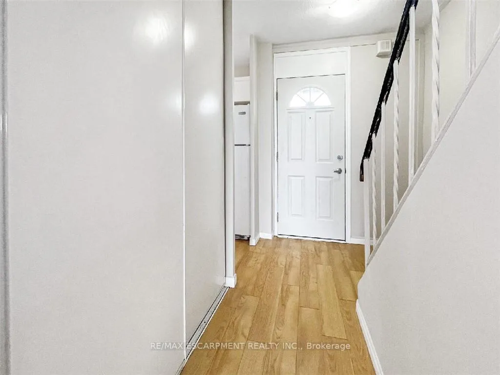 Photo 8 of Unit 511, 350 Quigley Road, Hamilton, Vincent — HOMEH