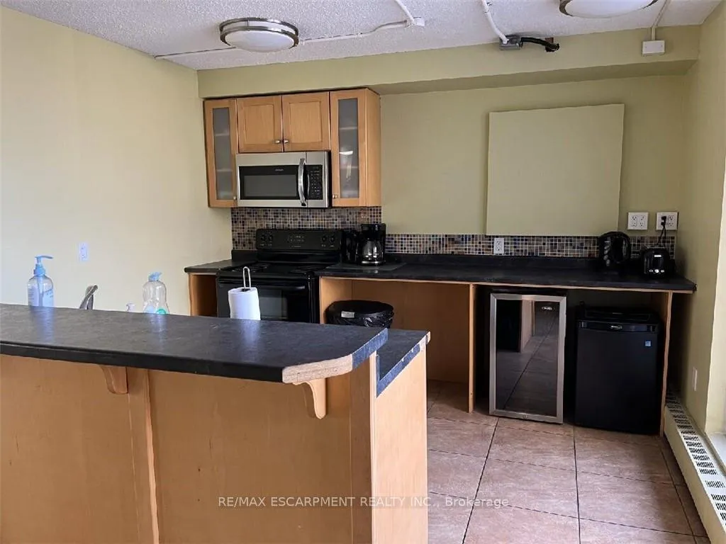 Photo 22 of Unit 511, 350 Quigley Road, Hamilton, Vincent — HOMEH