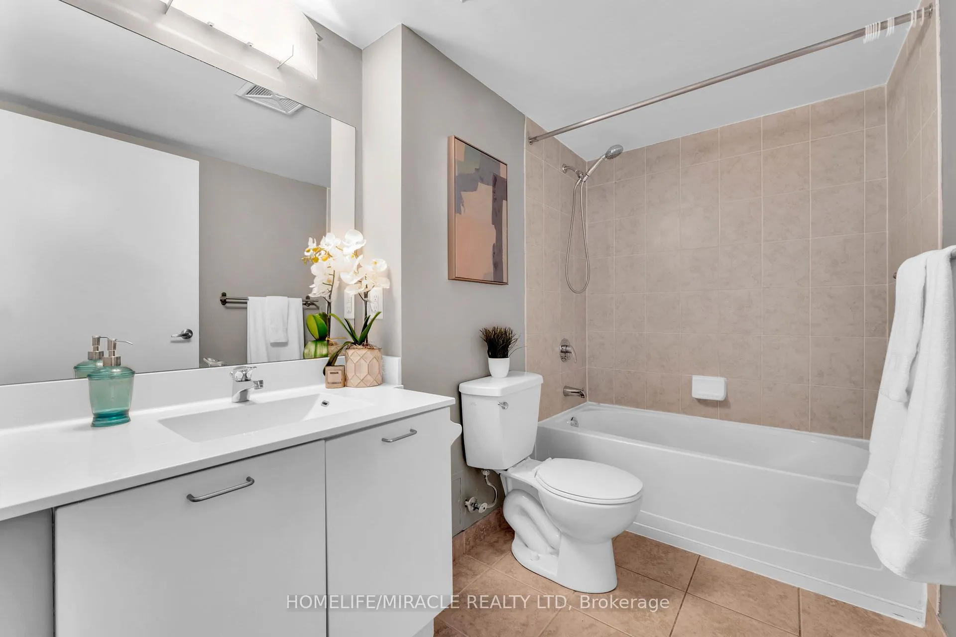 Photo 17 of Unit 1110, 38 Joe Shuster Way, Toronto, South Parkdale — HOMEH