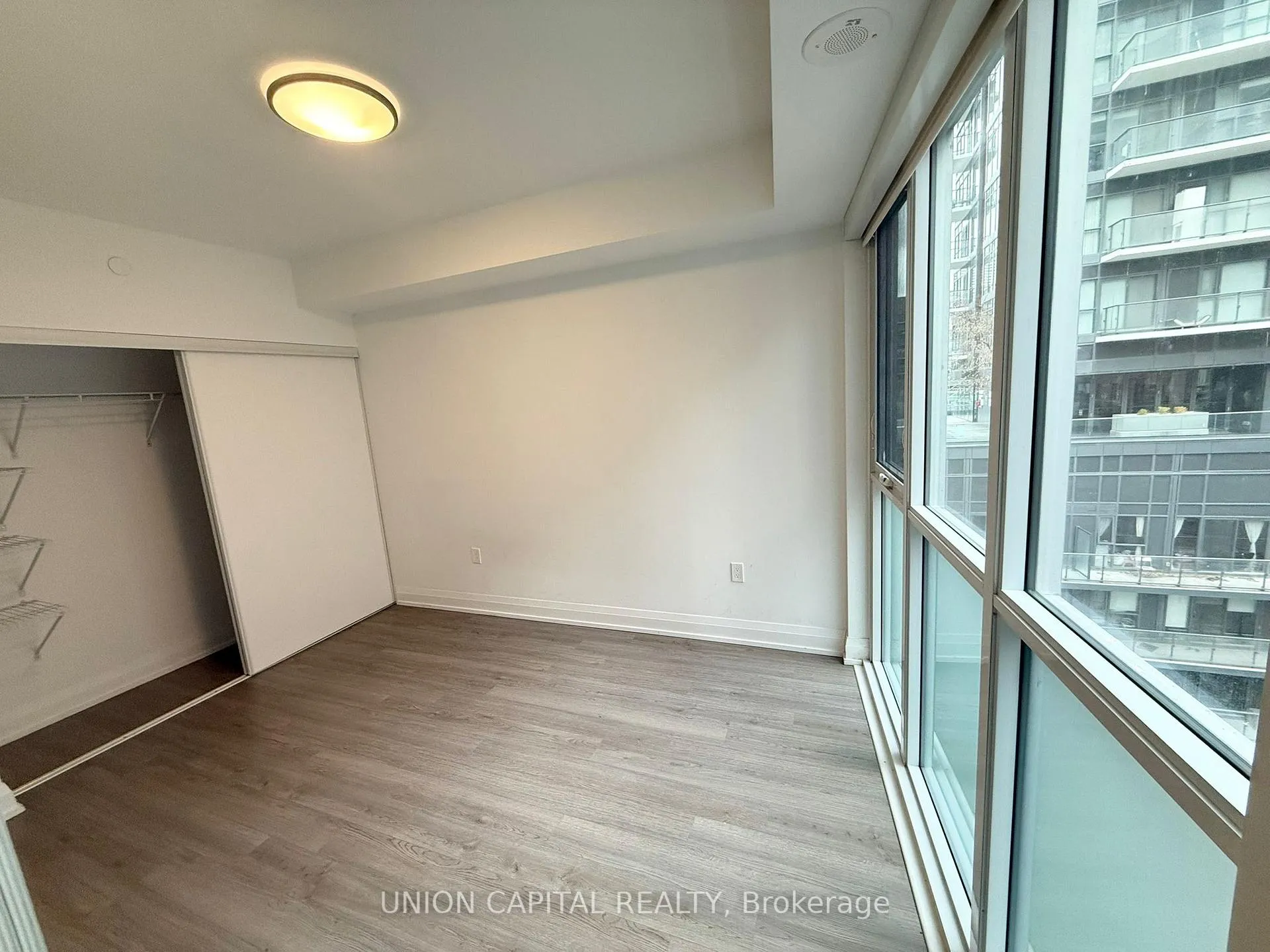 Photo 14 of Unit 810, 77 Mutual Street, Toronto, Church-Yonge Corridor — HOMEH