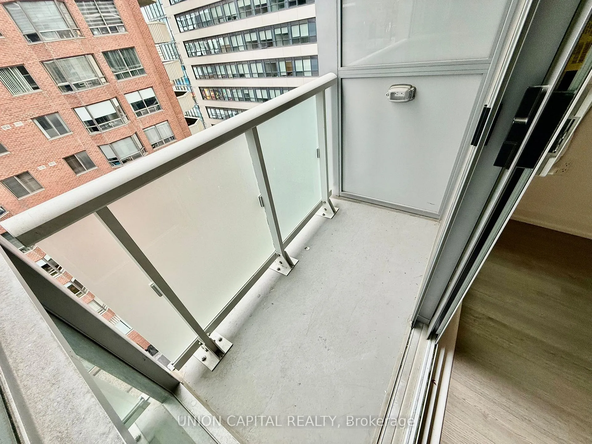 Photo 18 of Unit 810, 77 Mutual Street, Toronto, Church-Yonge Corridor — HOMEH