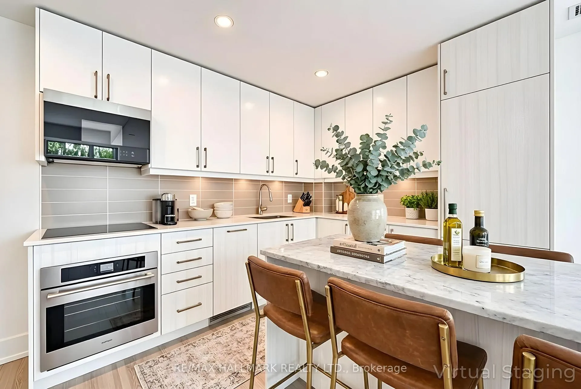 Photo 8 of Unit 247, 2075 King Road, King, King City — HOMEH