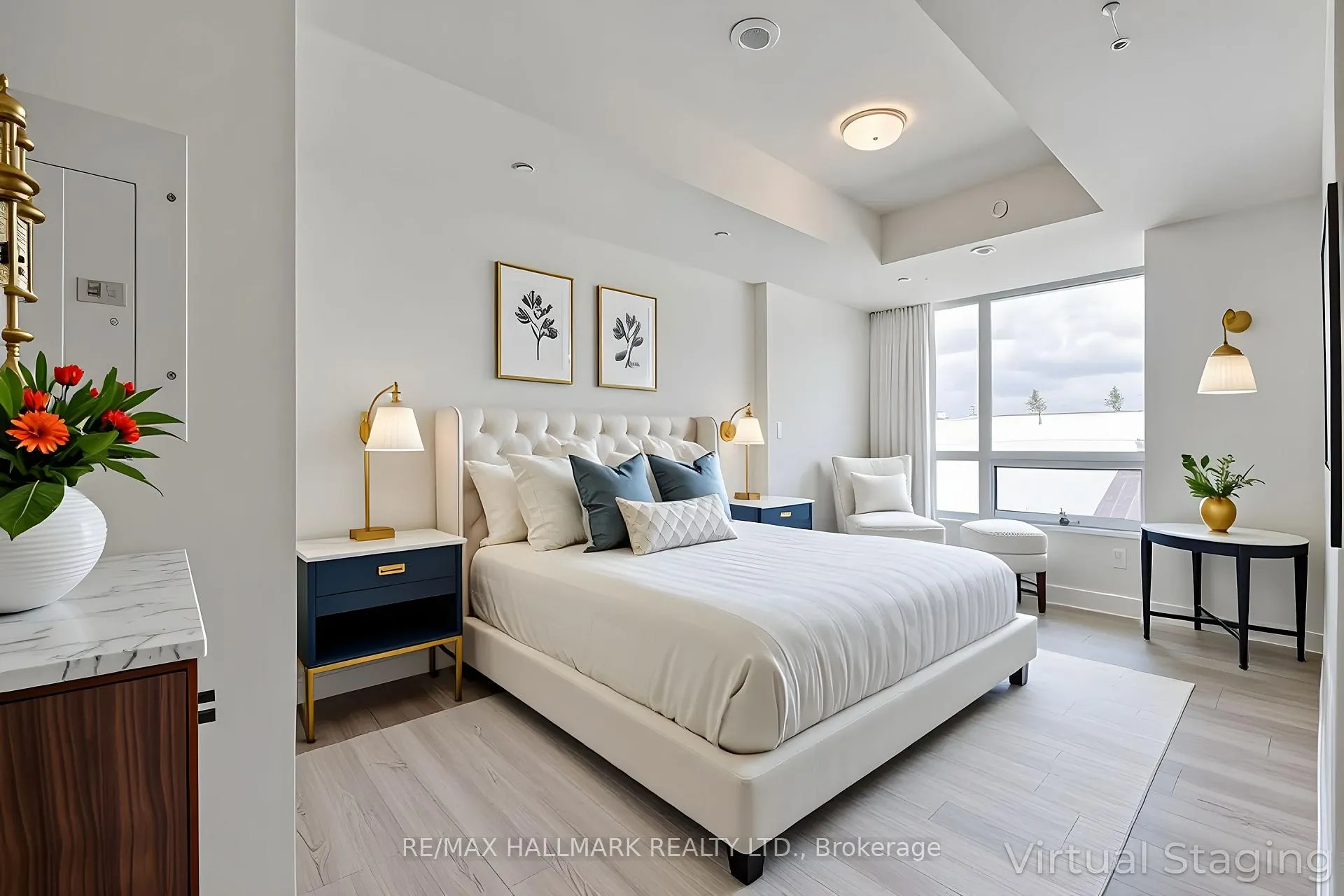 Photo 10 of Unit 247, 2075 King Road, King, King City — HOMEH