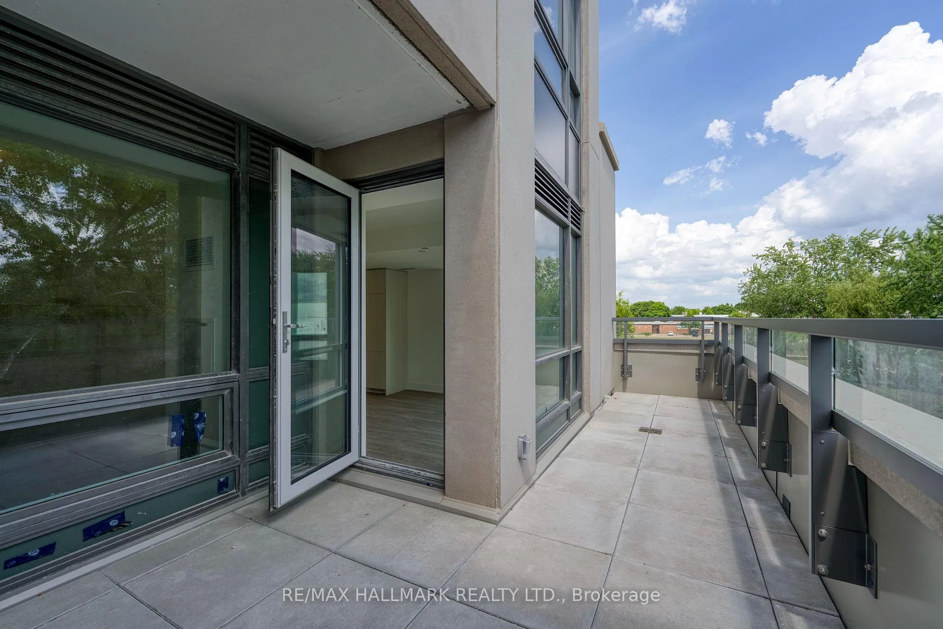 Photo 18 of Unit 247, 2075 King Road, King, King City — HOMEH