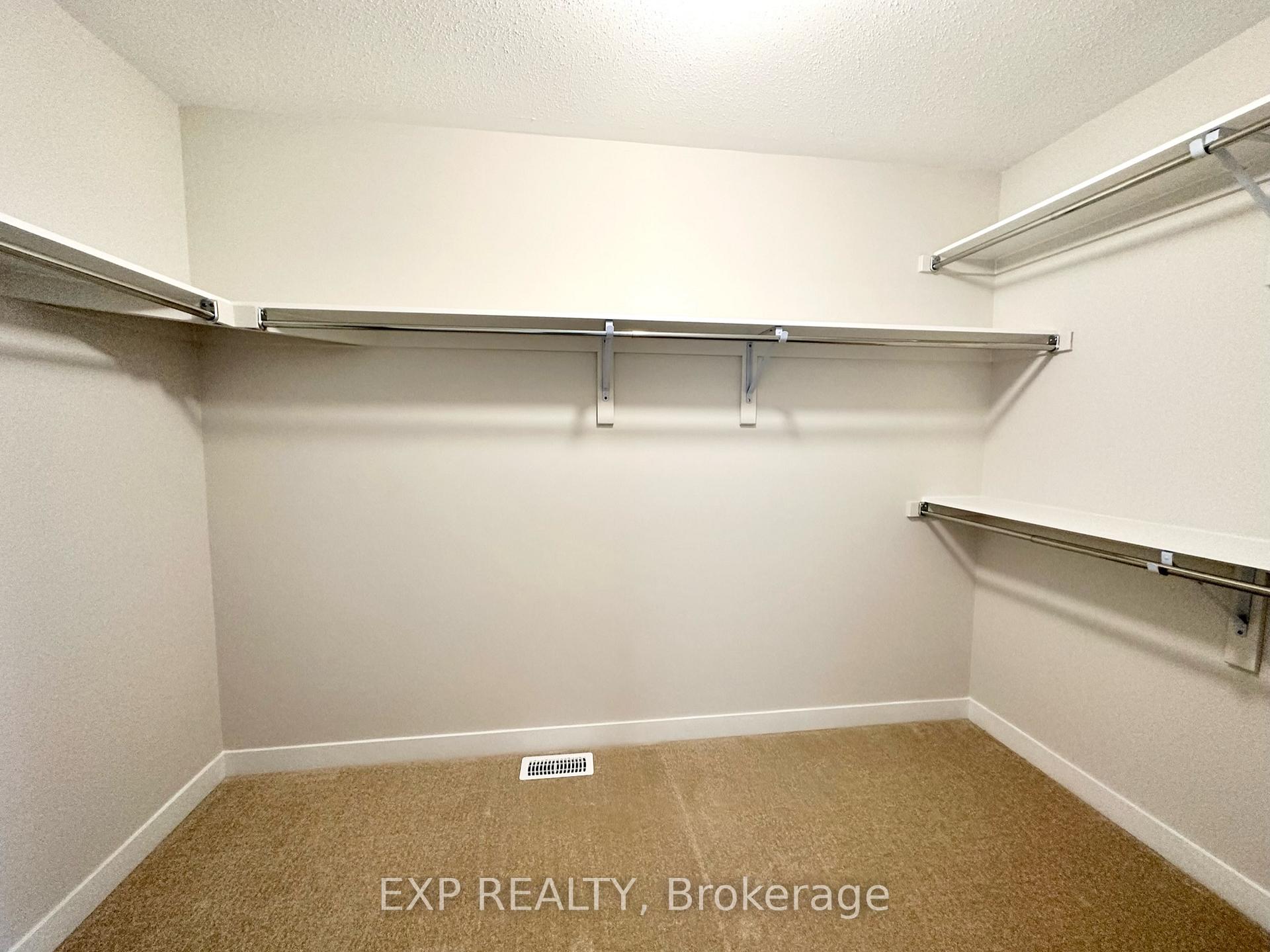 Photo 9 of 2433 Watercolours Way, Ottawa, Barrhaven - Half Moon Bay — HOMEH