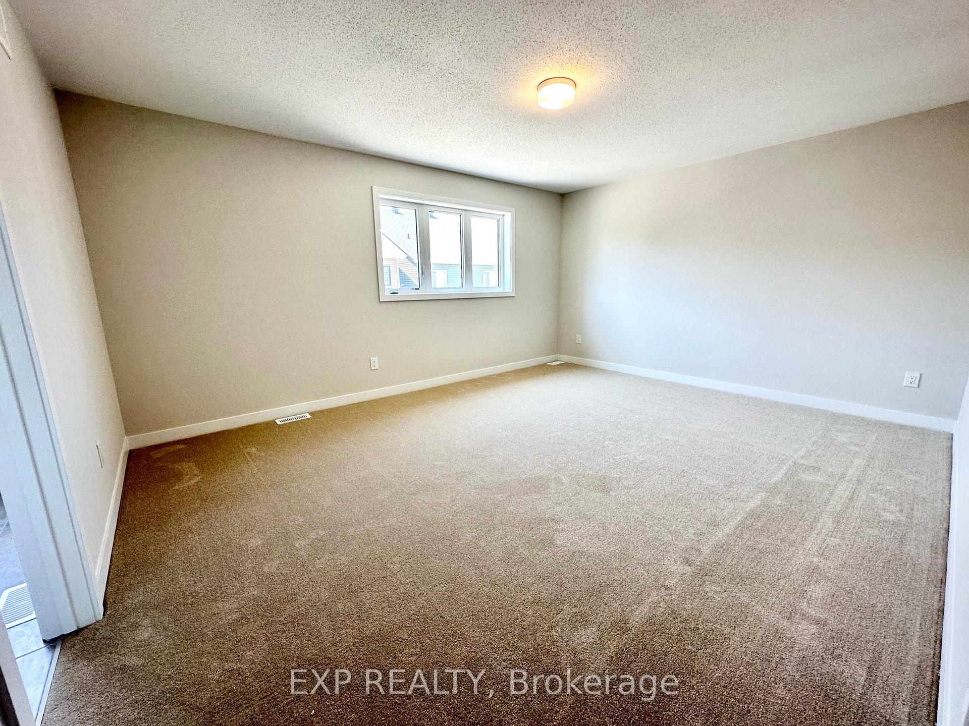 Photo 30 of 2433 Watercolours Way, Ottawa, Barrhaven - Half Moon Bay — HOMEH