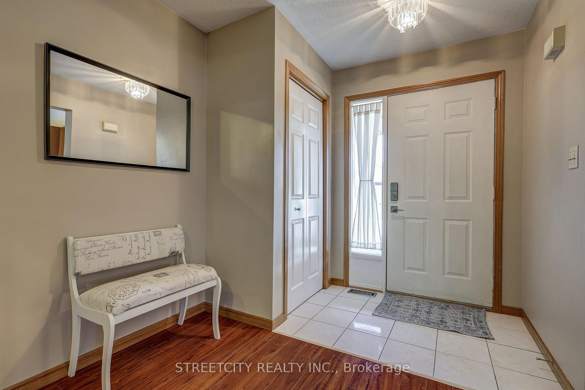 Photo 5 of 10 Timberlane Crescent, Central Elgin, Rural Central Elgin — HOMEH