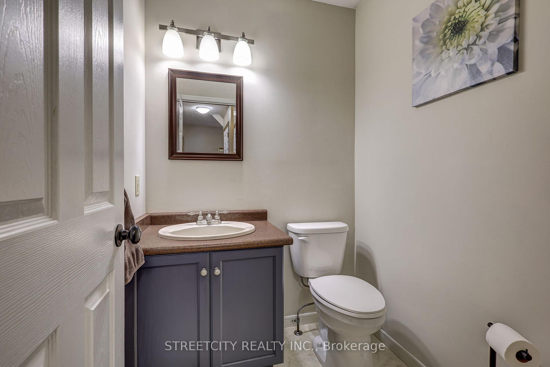 Photo 12 of 10 Timberlane Crescent, Central Elgin, Rural Central Elgin — HOMEH