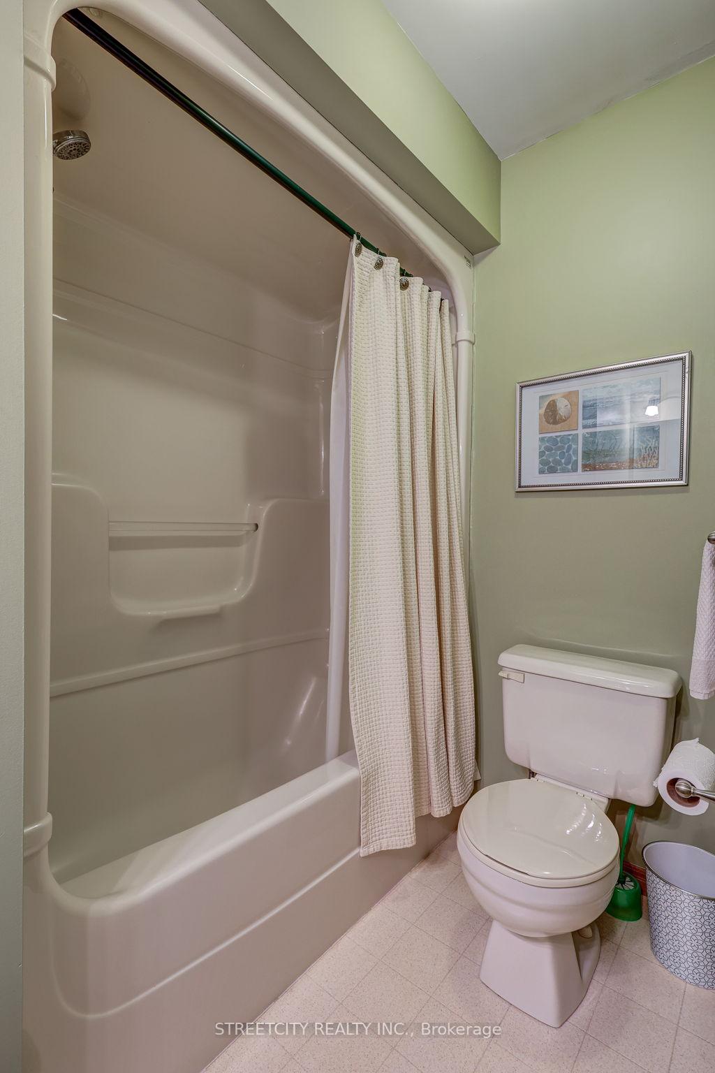 Photo 26 of 10 Timberlane Crescent, Central Elgin, Rural Central Elgin — HOMEH