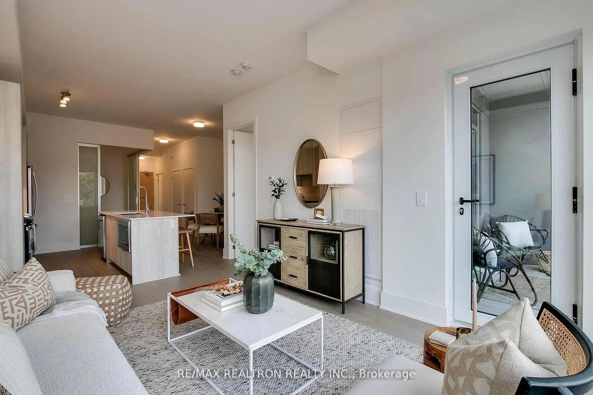 Photo 9 of Unit 404, 495 Logan Avenue, Toronto, North Riverdale — HOMEH