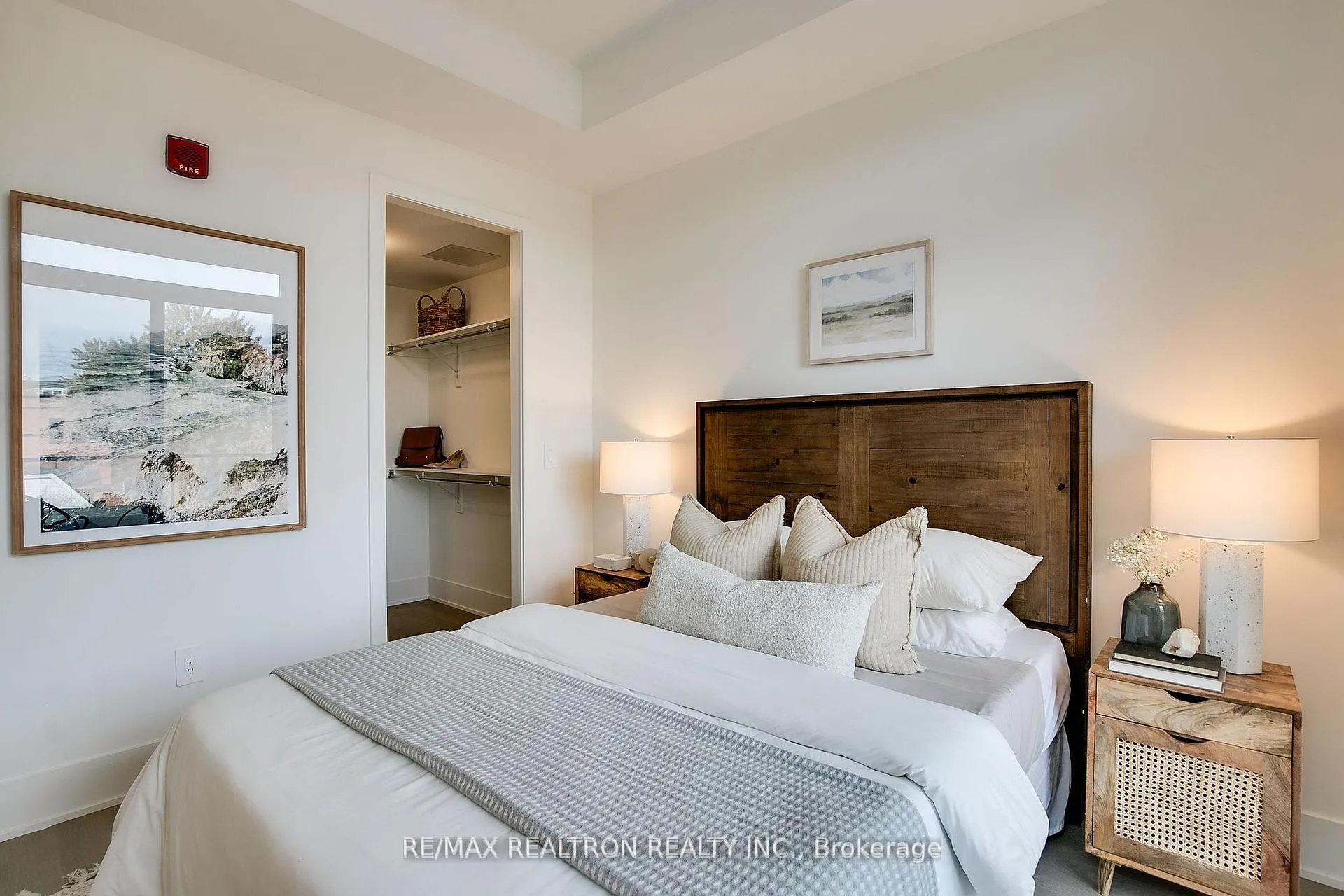 Photo 13 of Unit 404, 495 Logan Avenue, Toronto, North Riverdale — HOMEH