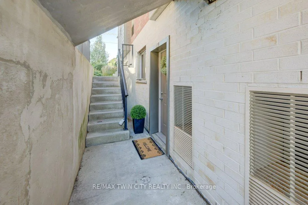 Photo 4 of Unit B3, 361 Lancaster Street, Kitchener — HOMEH