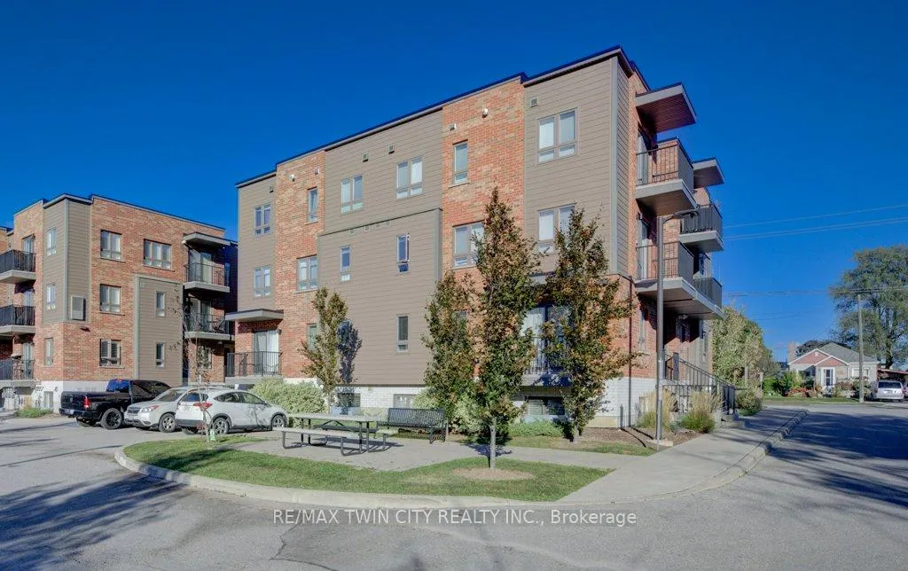Photo 32 of Unit B3, 361 Lancaster Street, Kitchener — HOMEH