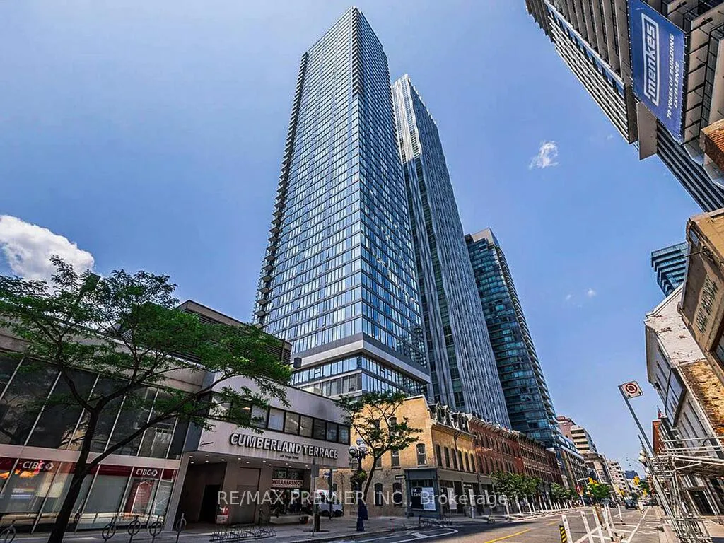 Front of Unit 5006, 8 Cumberland Street