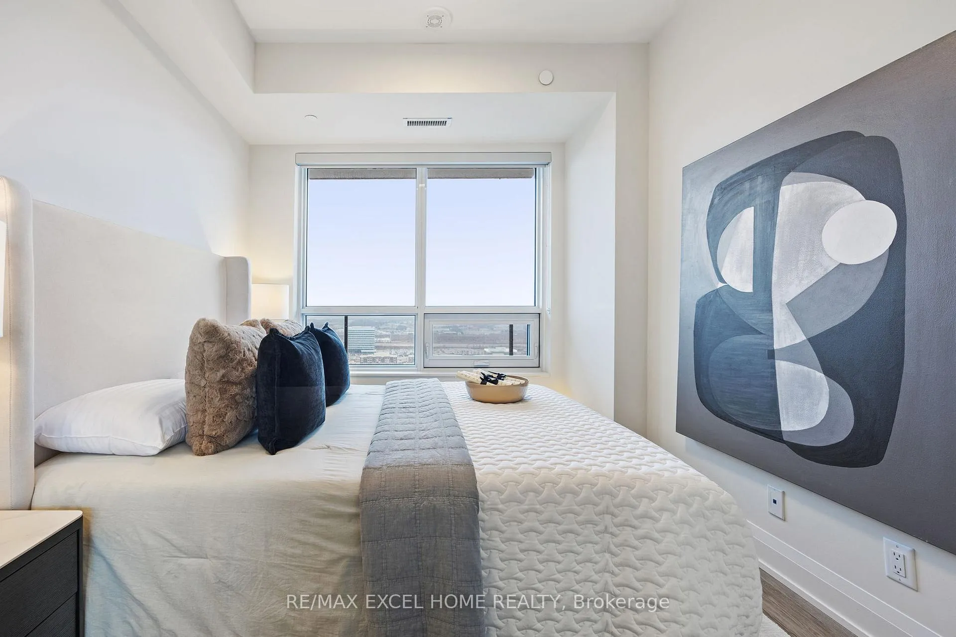 Photo 18 of Unit 3603, 8 Water Walk Drive, Markham, Unionville — HOMEH