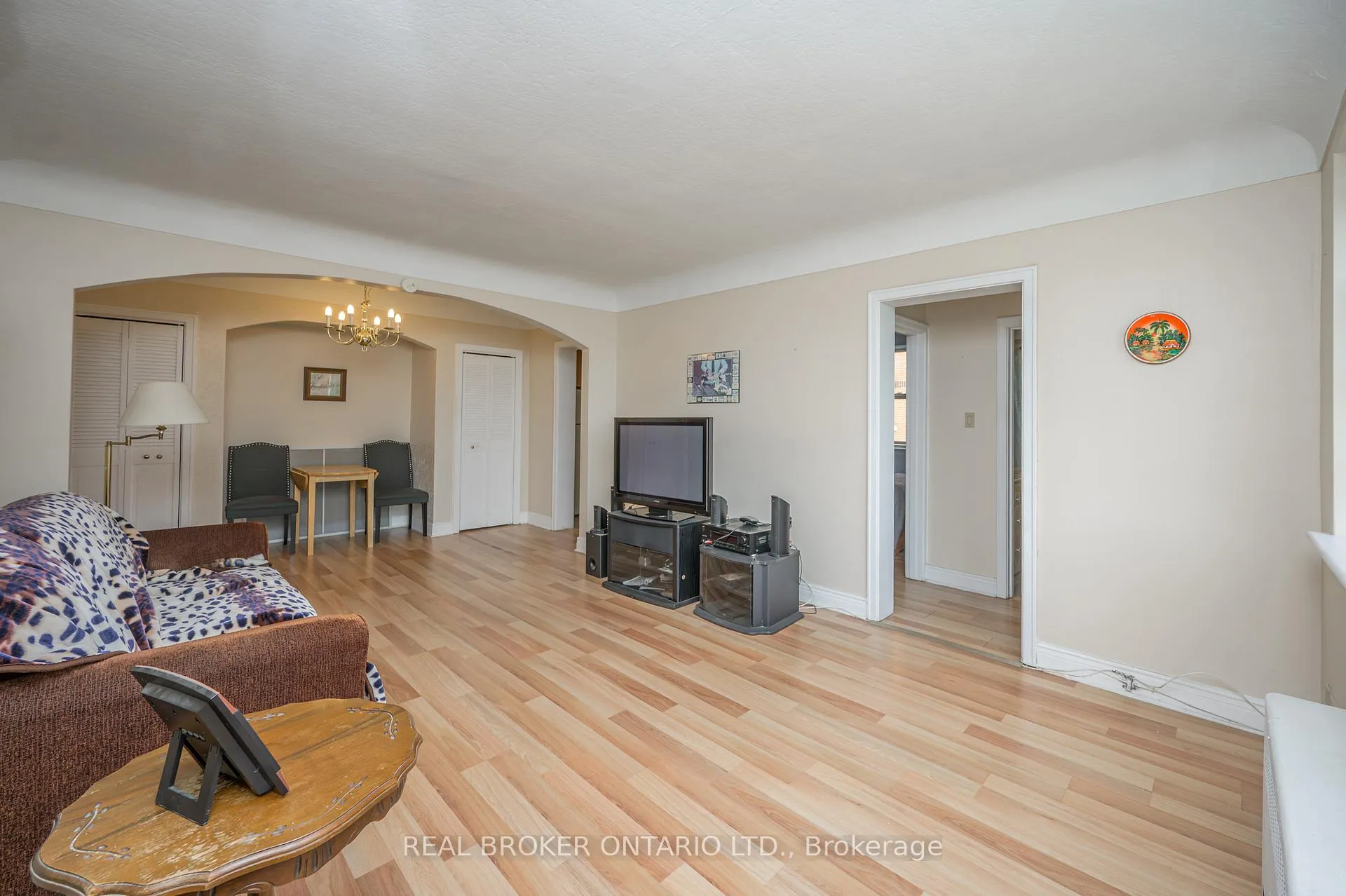 Photo 10 of 5 East 36TH Street, Hamilton, Raleigh — HOMEH