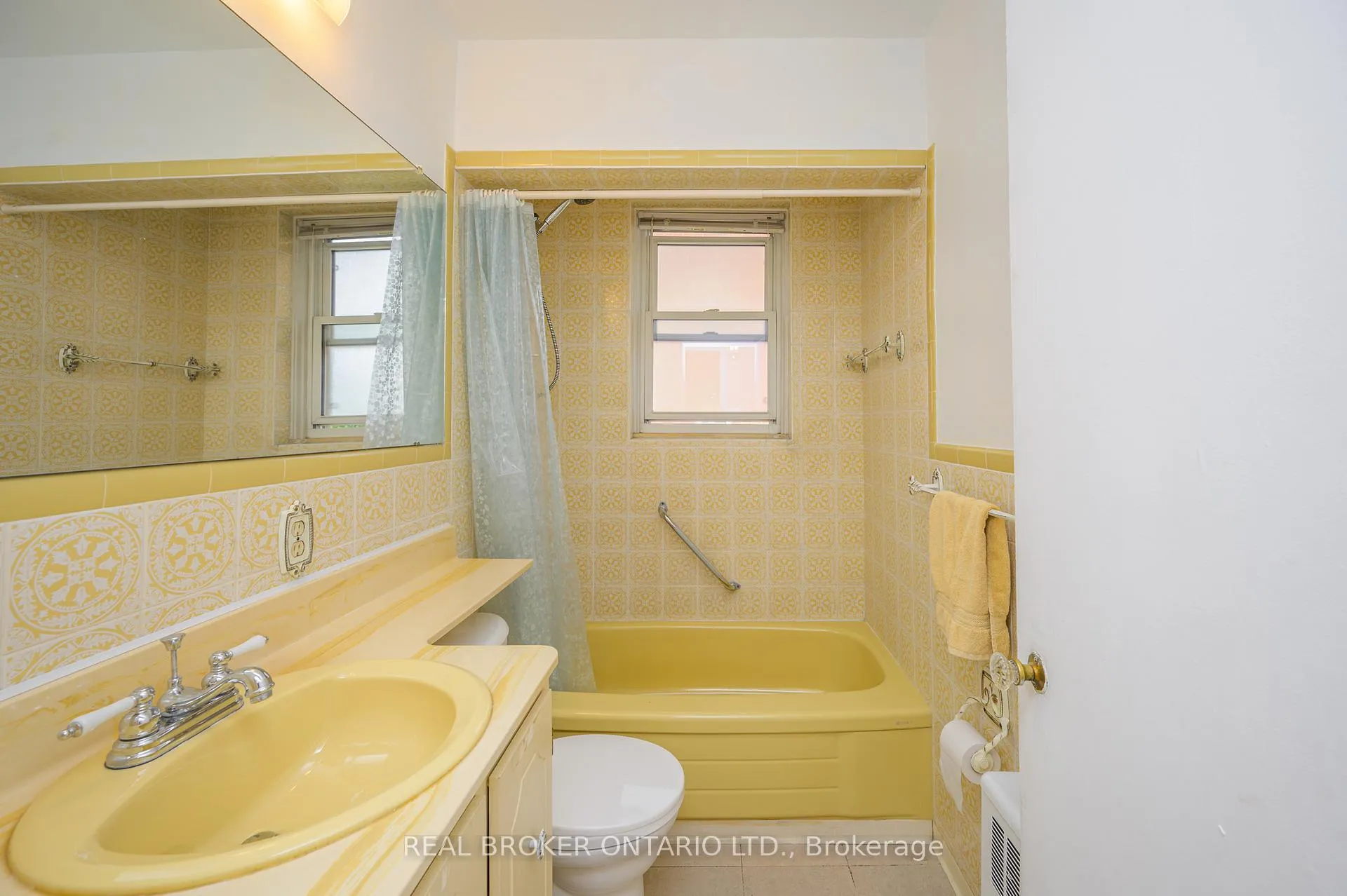 Photo 13 of 5 East 36TH Street, Hamilton, Raleigh — HOMEH