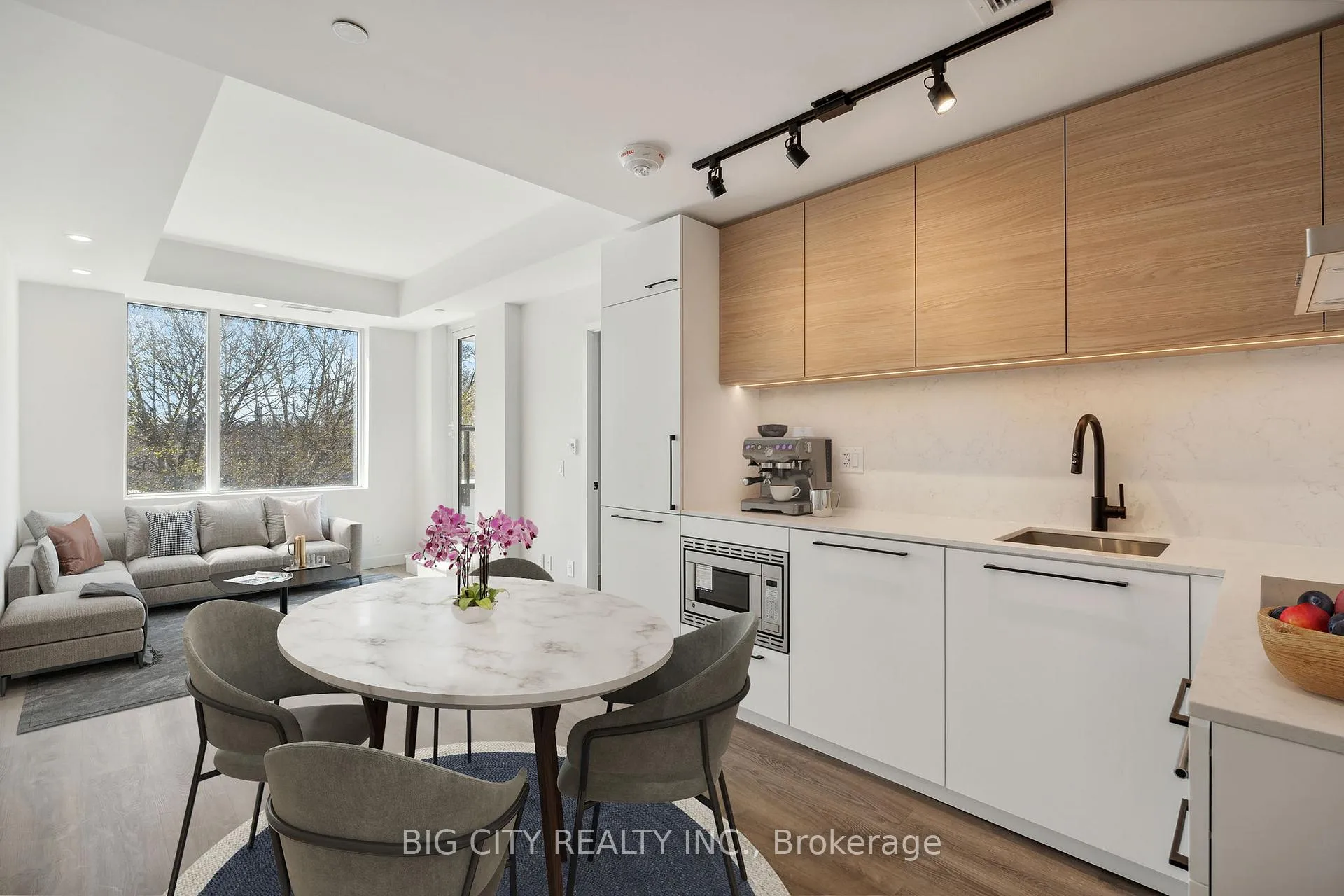 Photo 1 of Unit 319, 1050 Eastern Avenue, Toronto, The Beaches — HOMEH