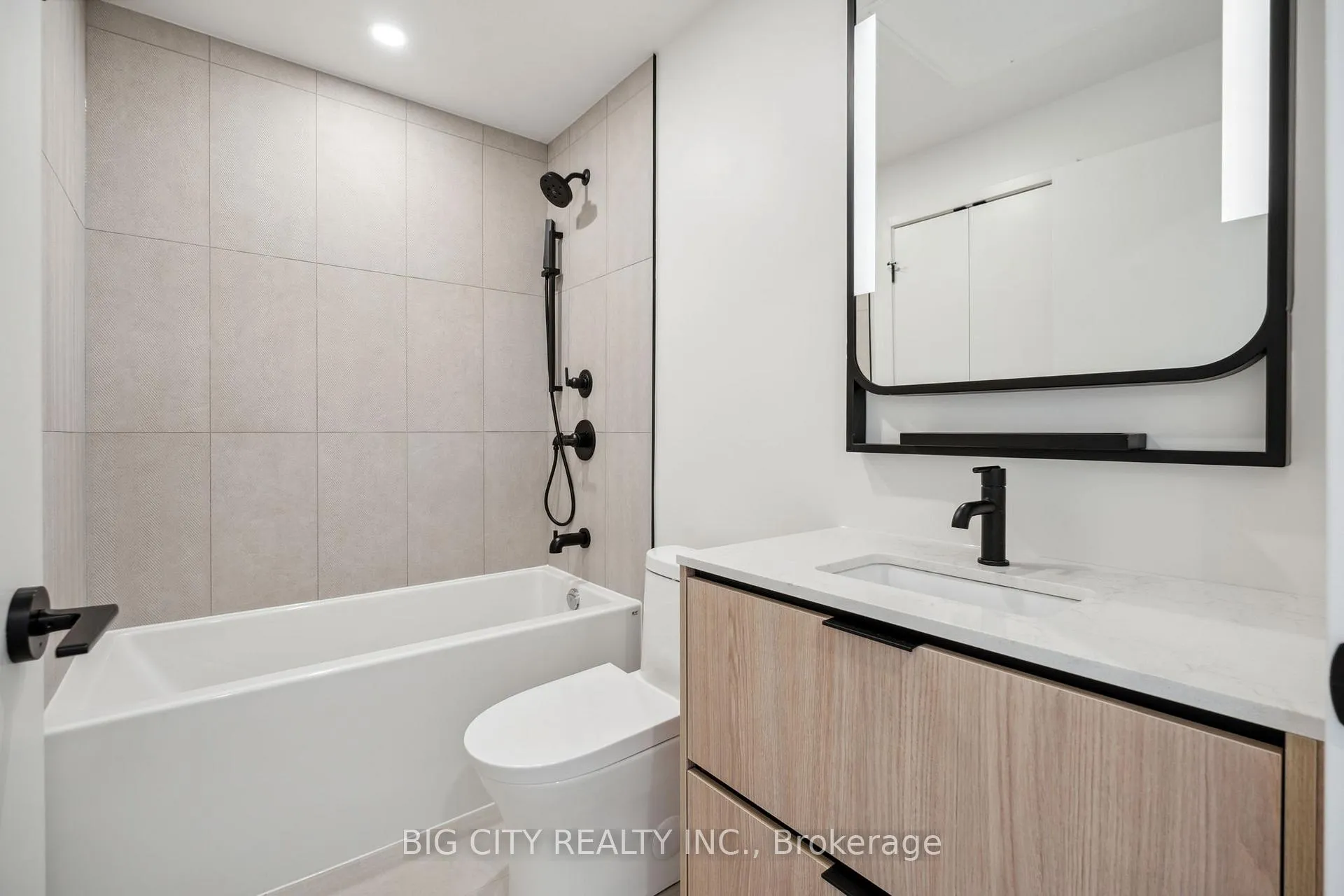 Photo 20 of Unit 319, 1050 Eastern Avenue, Toronto, The Beaches — HOMEH