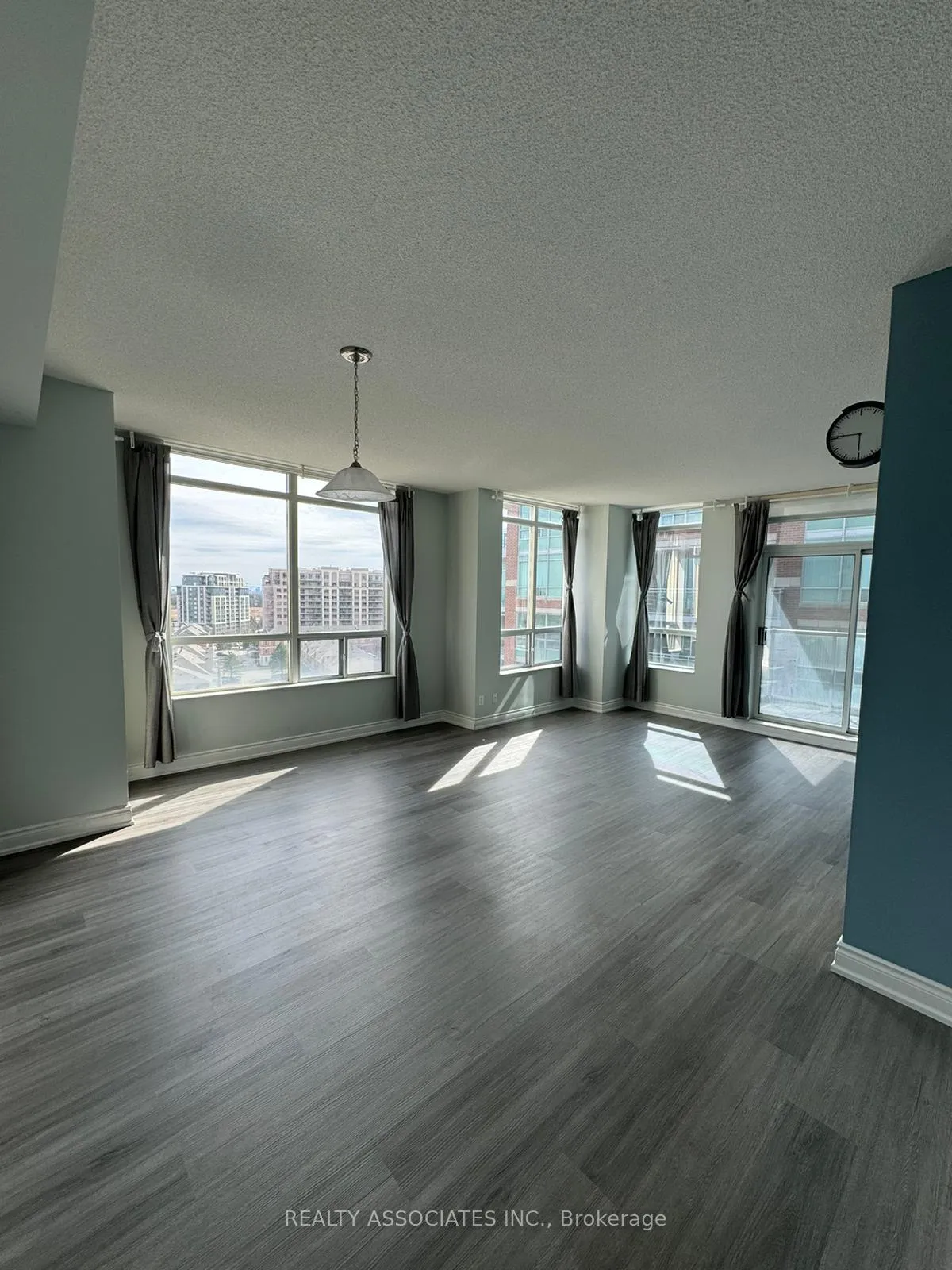 Photo 2 of Unit 1110, 88 Times Avenue, Markham, Commerce Valley — HOMEH