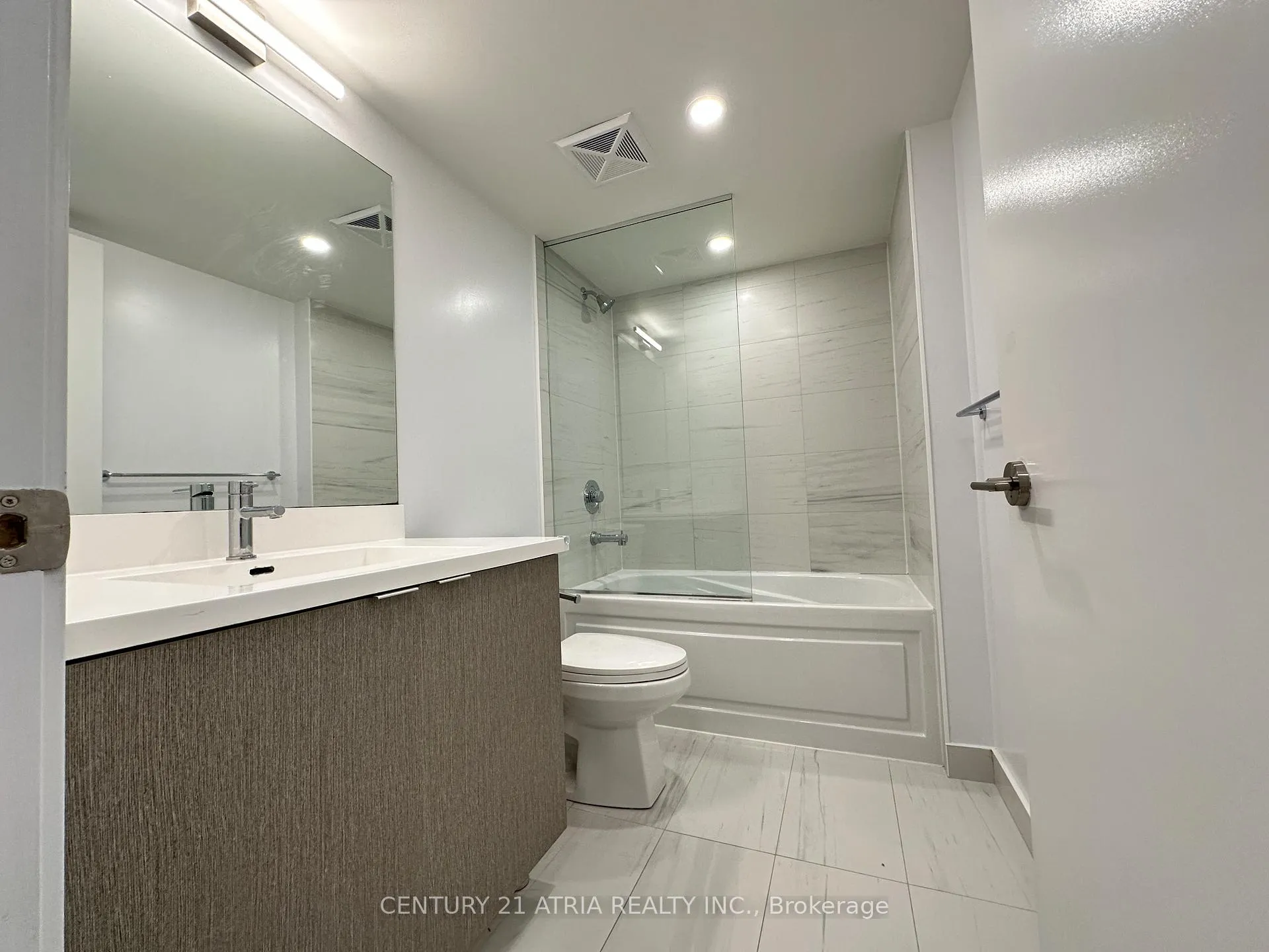 Photo 9 of Unit 1801, 219 Dundas Street E, Toronto, Church-Yonge Corridor — HOMEH