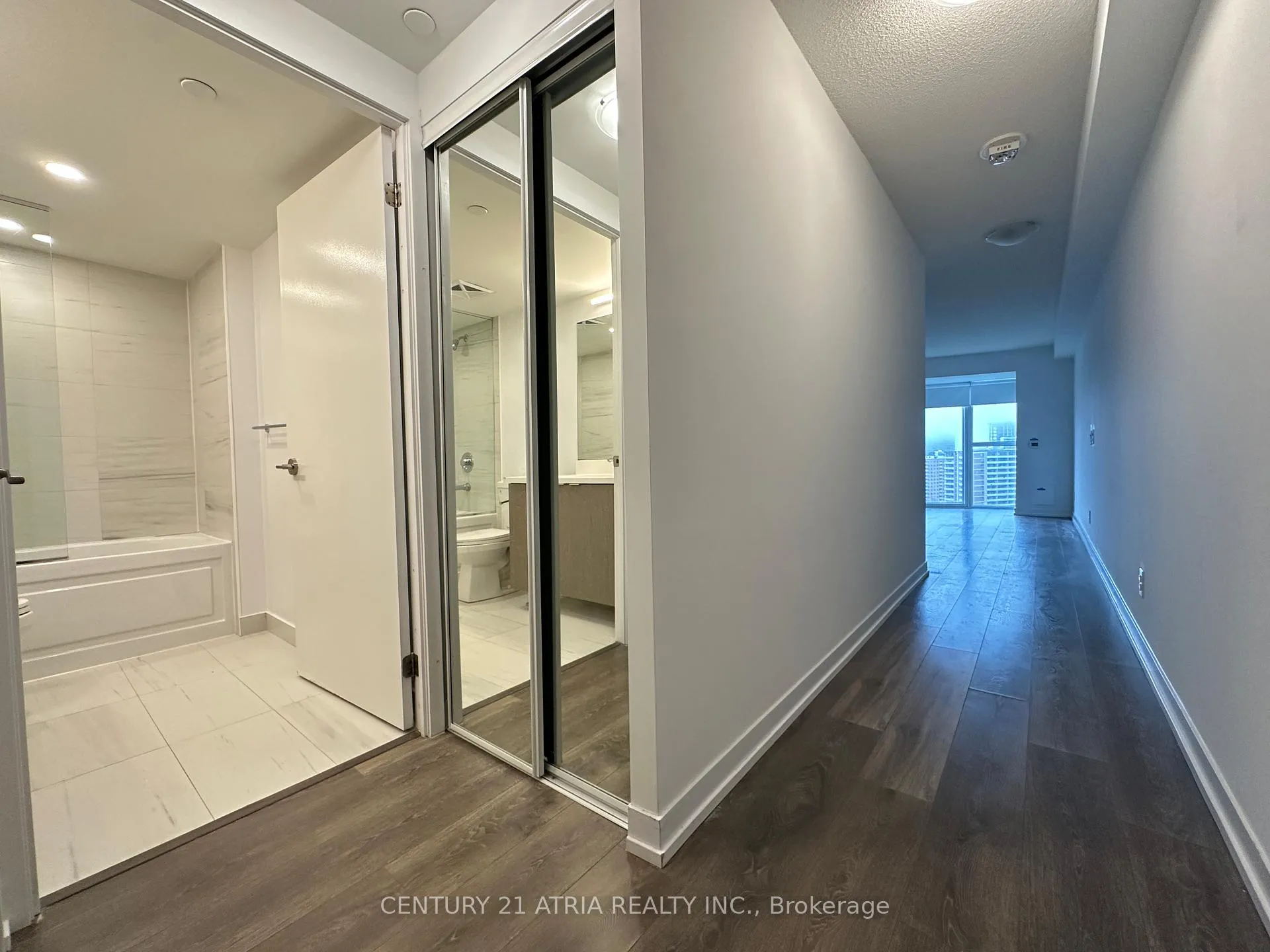 Photo 11 of Unit 1801, 219 Dundas Street E, Toronto, Church-Yonge Corridor — HOMEH