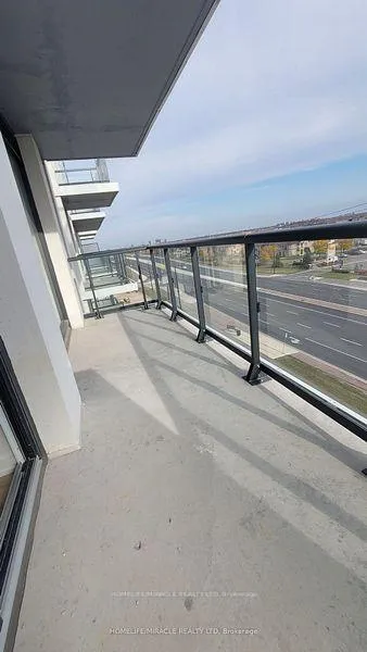 Photo 4 of Unit 510, 10 Lagerfeld Drive, Brampton, Brampton West — HOMEH