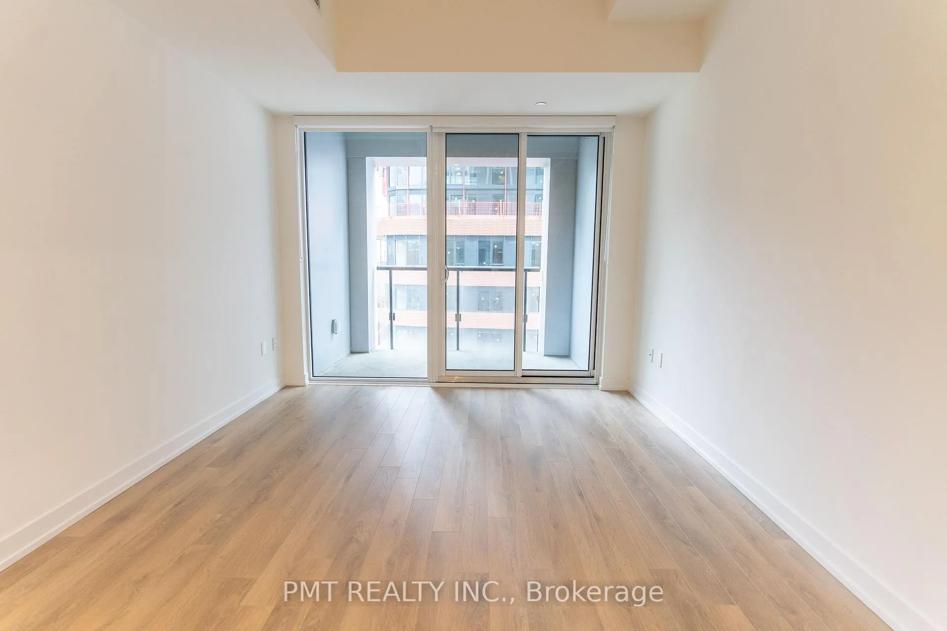 Photo 12 of Unit 913, 158 Front Street E, Toronto, Moss Park — HOMEH