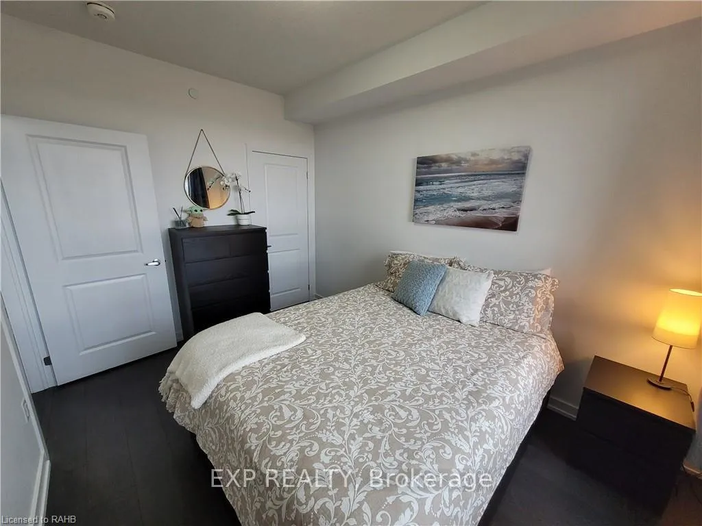 Photo 12 of Unit 106, 101 Shoreview Place, Hamilton, Stoney Creek — HOMEH