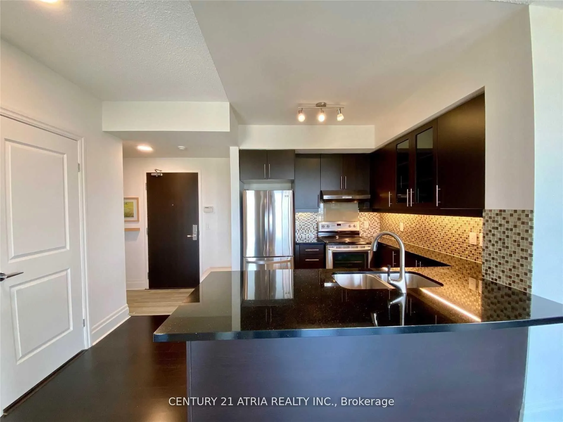 Photo 3 of Unit 1106, 151 Upper Duke Crescent, Markham, Unionville — HOMEH