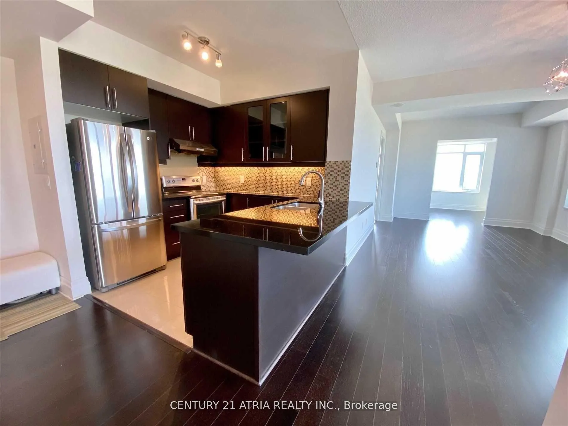 Photo 5 of Unit 1106, 151 Upper Duke Crescent, Markham, Unionville — HOMEH