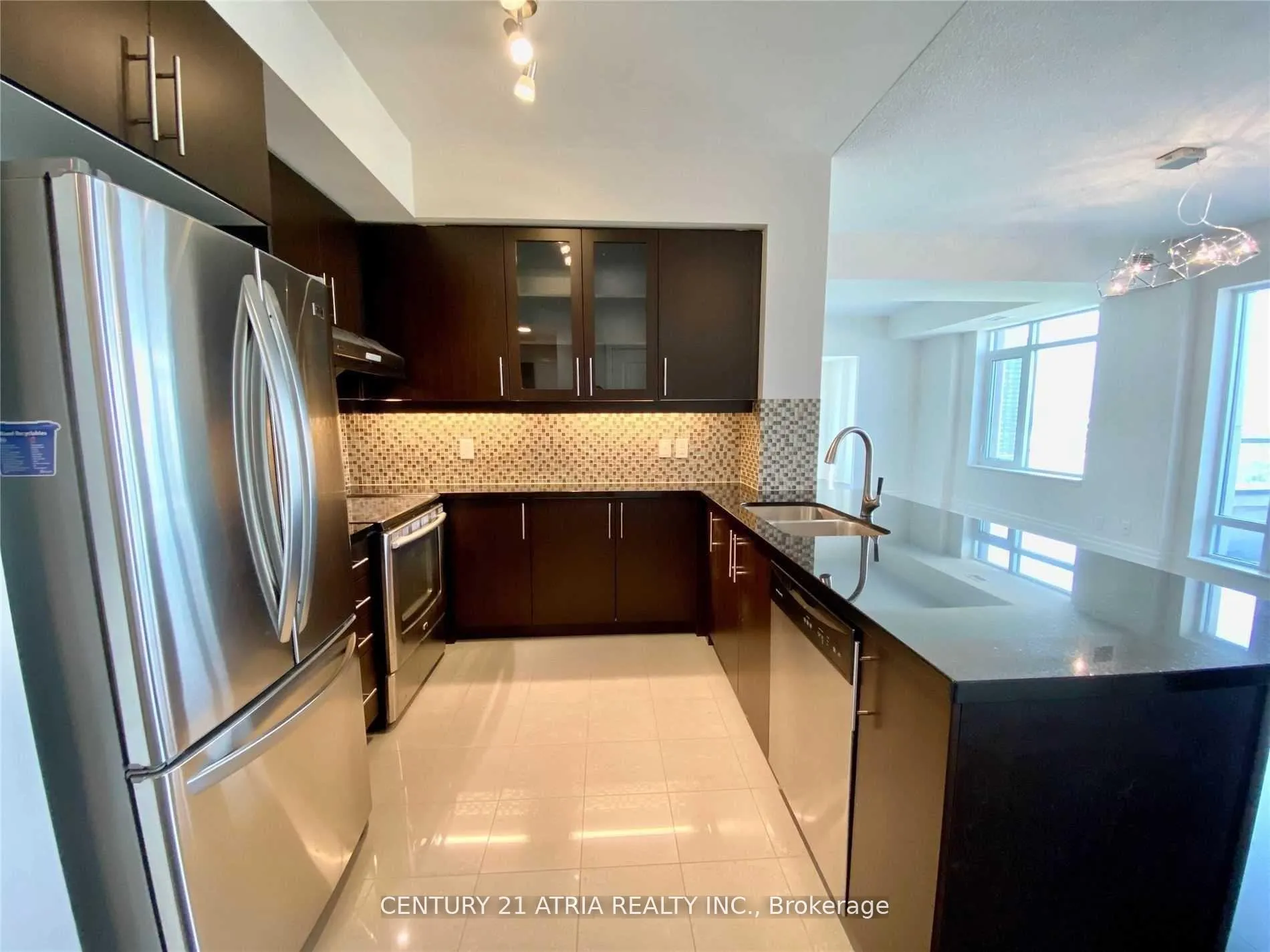 Photo 6 of Unit 1106, 151 Upper Duke Crescent, Markham, Unionville — HOMEH