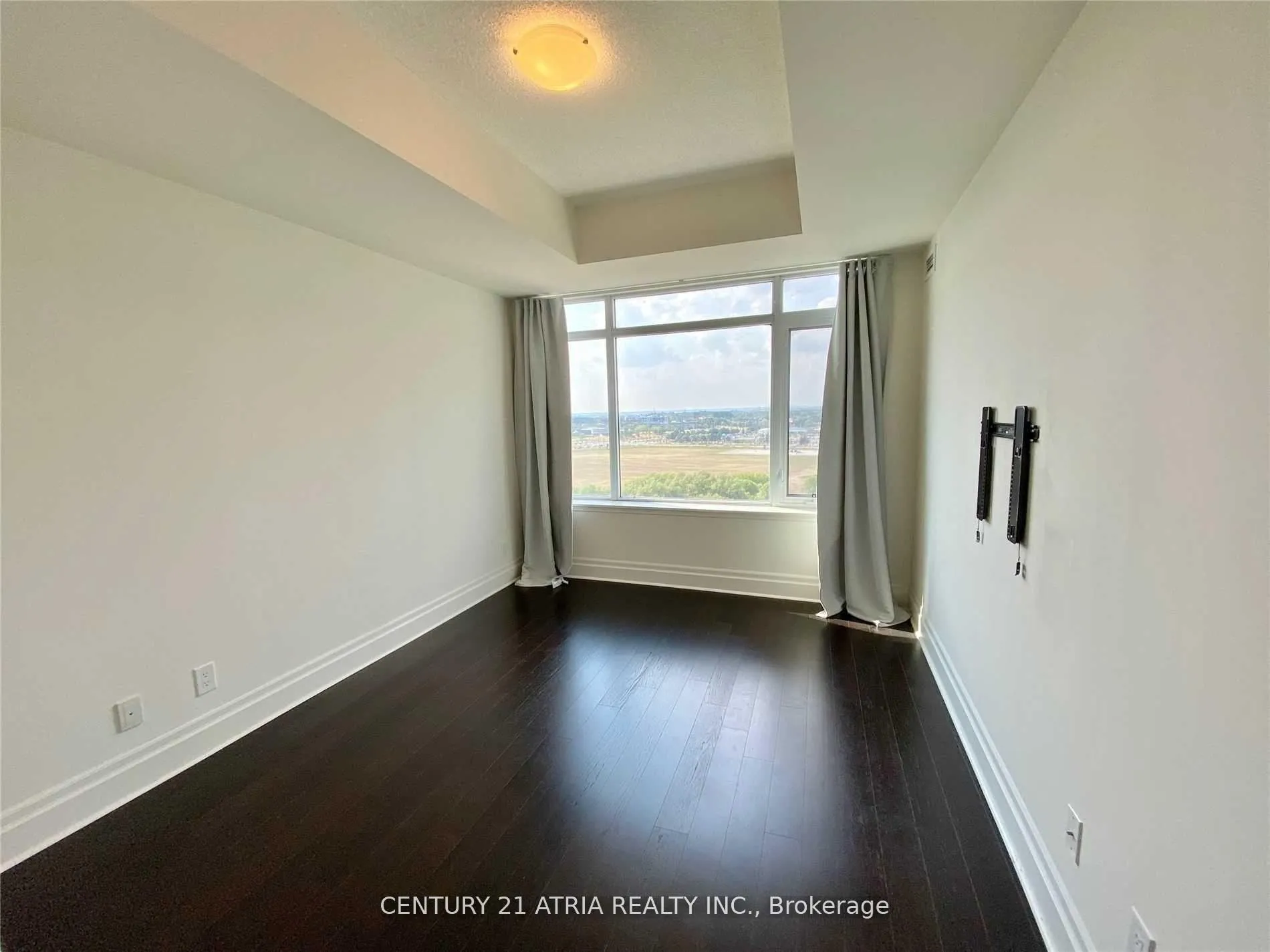 Photo 10 of Unit 1106, 151 Upper Duke Crescent, Markham, Unionville — HOMEH