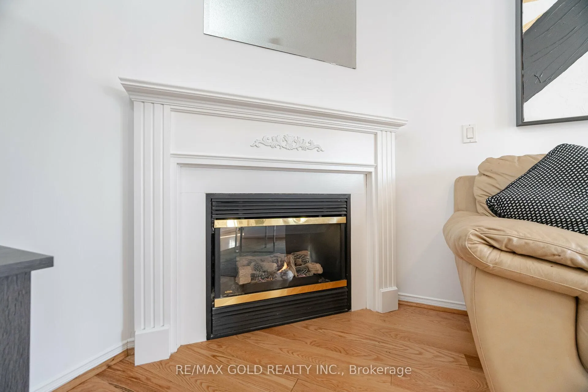 Photo 9 of Unit 32, 9800 McLaughlin Road N, Brampton, Fletcher's Creek Village — HOMEH