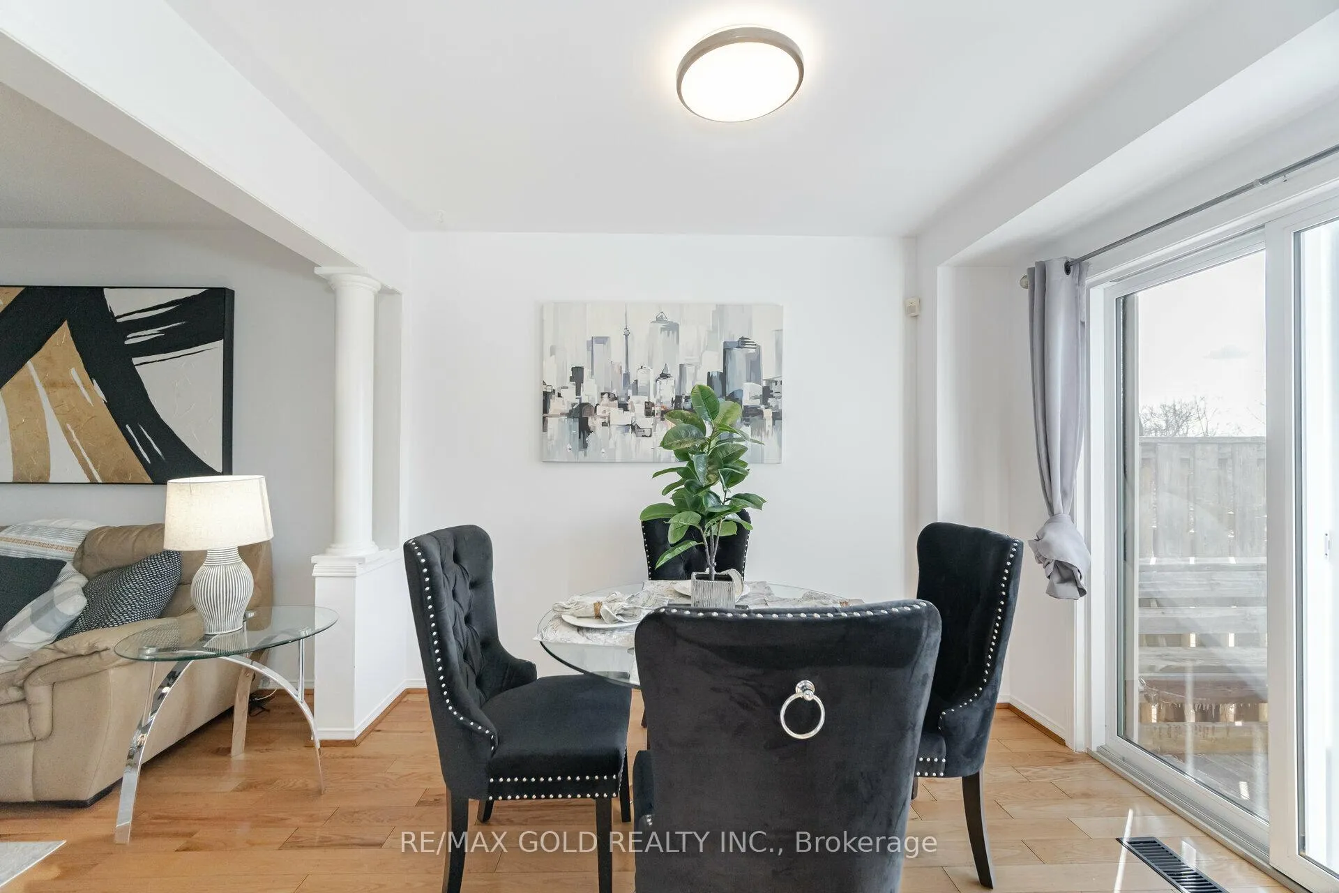 Photo 15 of Unit 32, 9800 McLaughlin Road N, Brampton, Fletcher's Creek Village — HOMEH