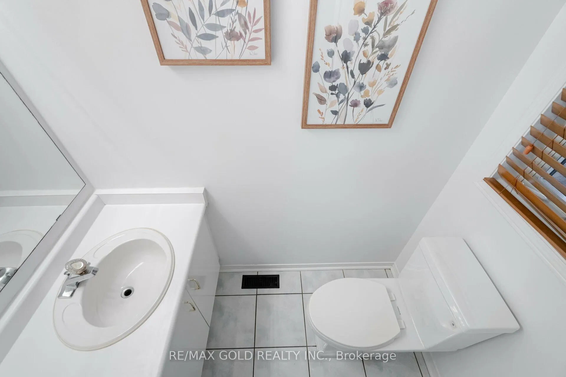 Photo 18 of Unit 32, 9800 McLaughlin Road N, Brampton, Fletcher's Creek Village — HOMEH