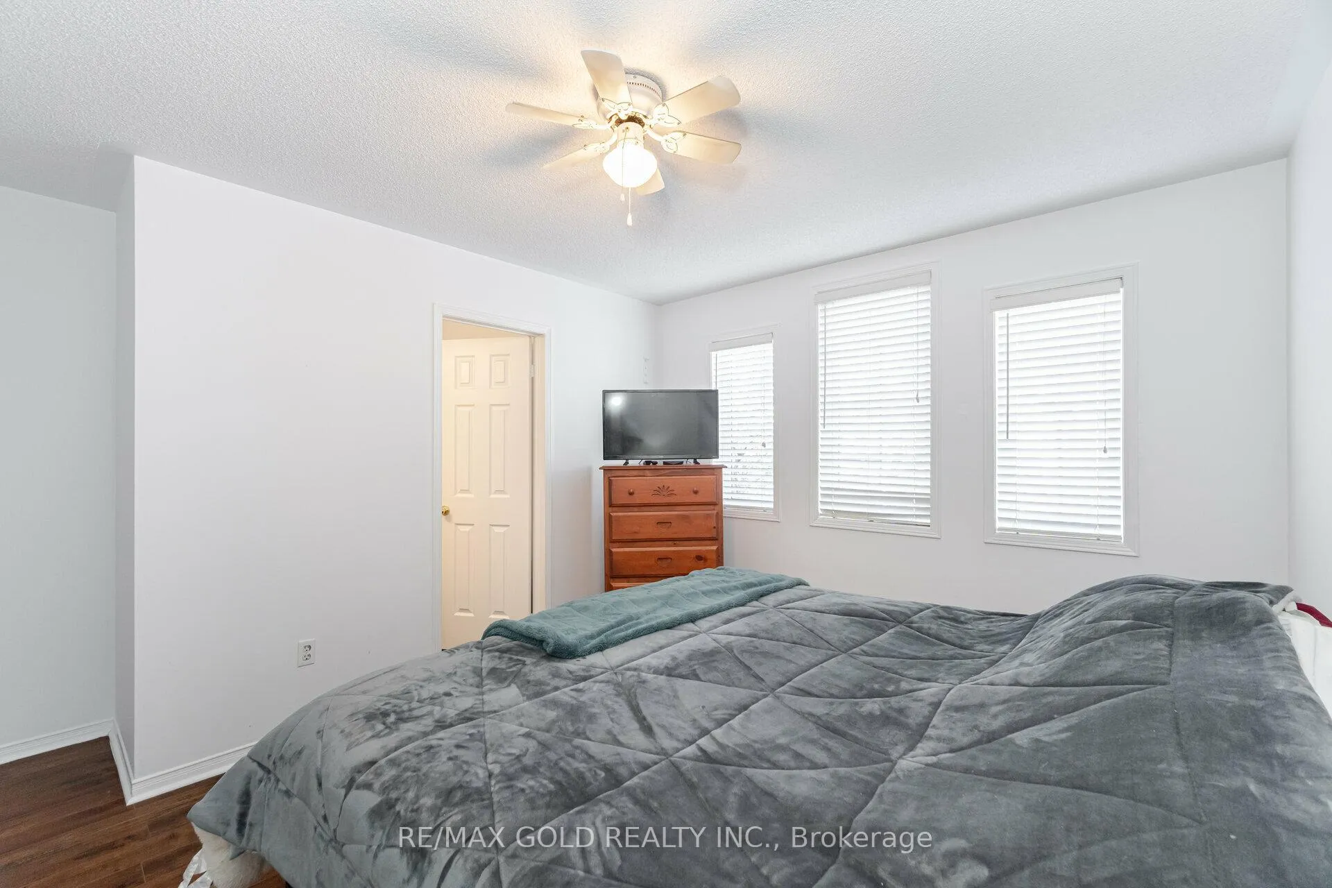 Photo 23 of Unit 32, 9800 McLaughlin Road N, Brampton, Fletcher's Creek Village — HOMEH