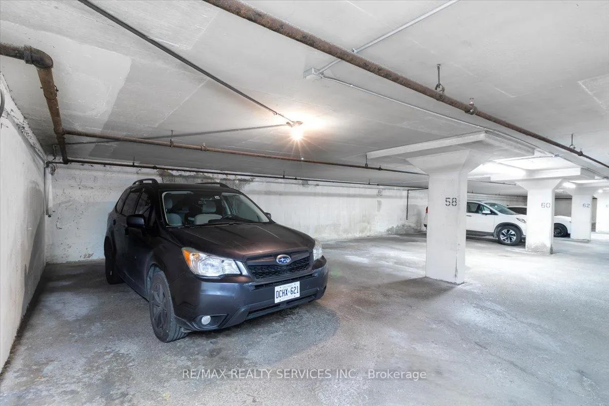 Photo 19 of Unit 801, 3555 Bathurst Street, Toronto, Bedford Park-Nortown — HOMEH