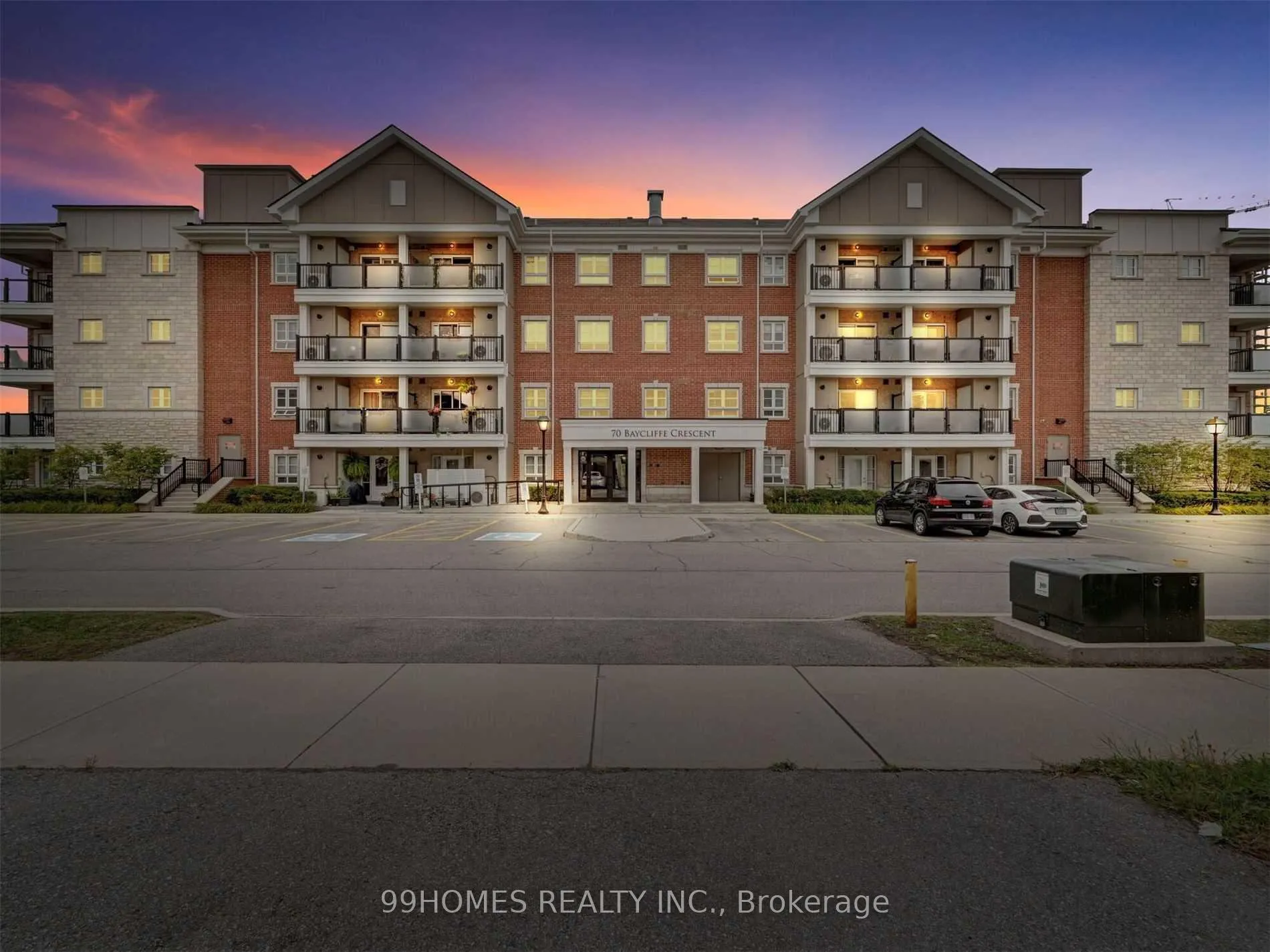 Photo 1 of Unit 306, 70 Baycliffe Crescent, Brampton, Northwest Brampton — HOMEH