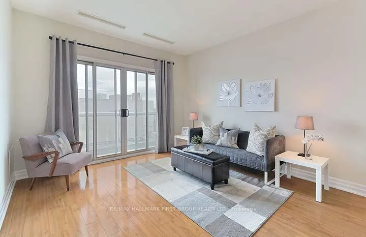 Photo 7 of Unit 806, 44 Bond Street W, Oshawa, O'Neill — HOMEH