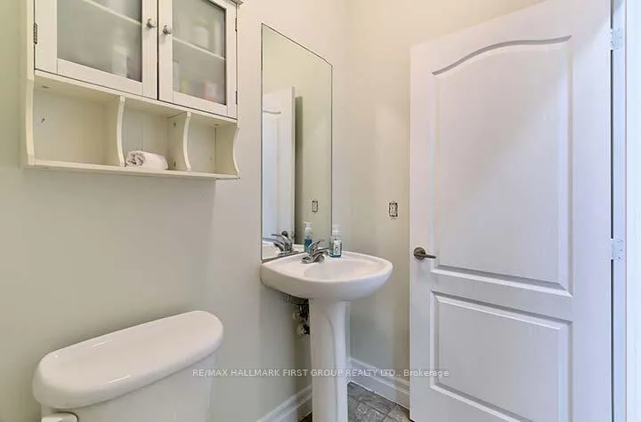 Photo 15 of Unit 806, 44 Bond Street W, Oshawa, O'Neill — HOMEH