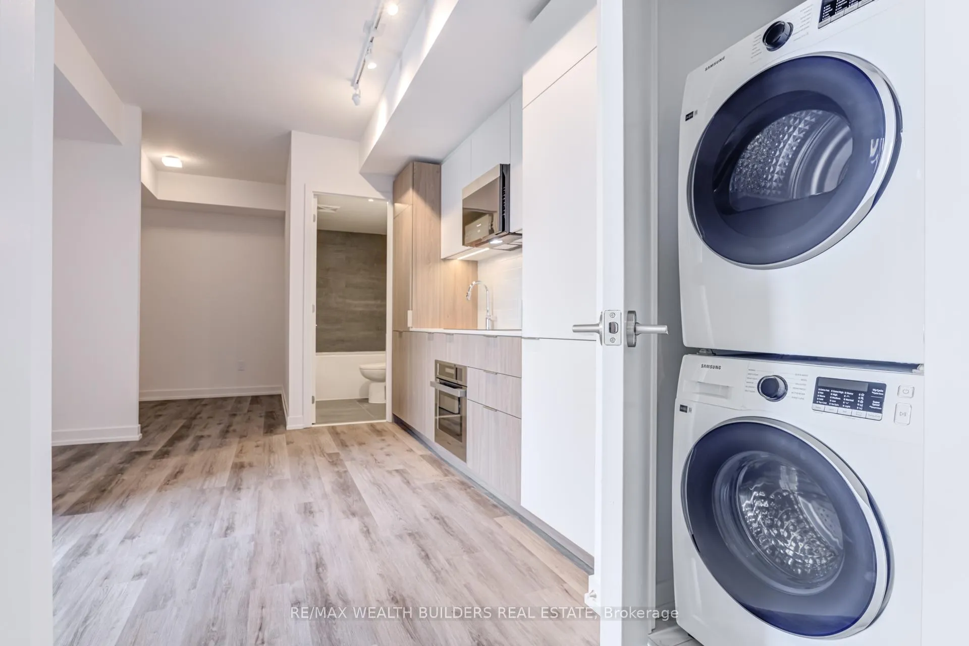 Photo 15 of Unit 331, 28 Eastern Avenue, Toronto, Moss Park — HOMEH