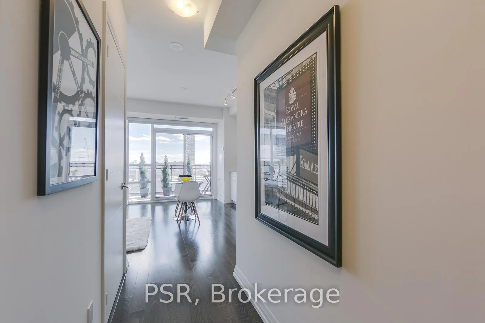 Photo 5 of Unit 1629, 460 Adelaide Street E, Toronto, Moss Park — HOMEH
