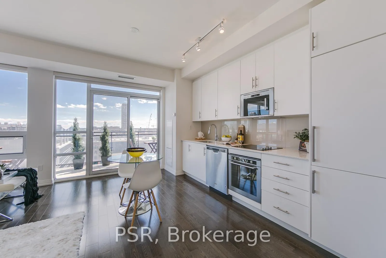 Photo 6 of Unit 1629, 460 Adelaide Street E, Toronto, Moss Park — HOMEH