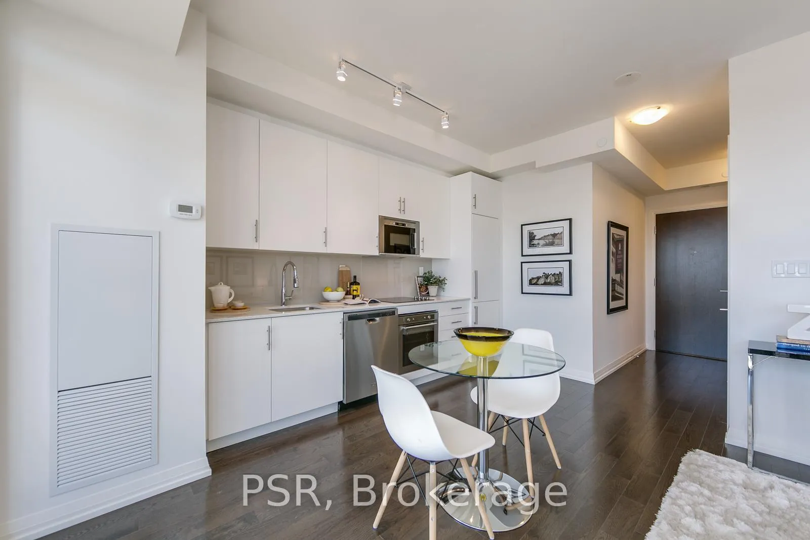 Photo 9 of Unit 1629, 460 Adelaide Street E, Toronto, Moss Park — HOMEH