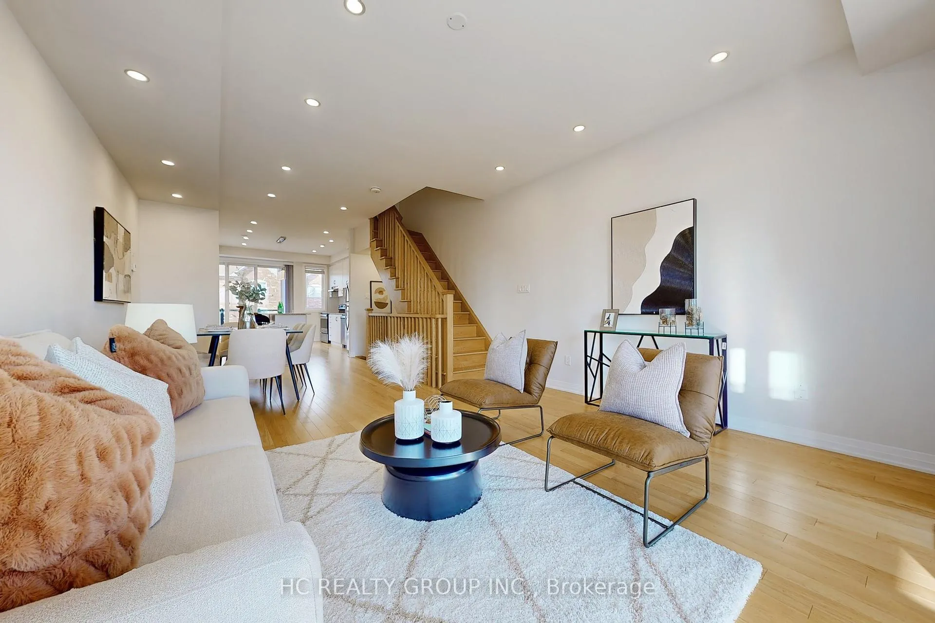 Photo 10 of 6 Beer Lane, Markham, Wismer — HOMEH