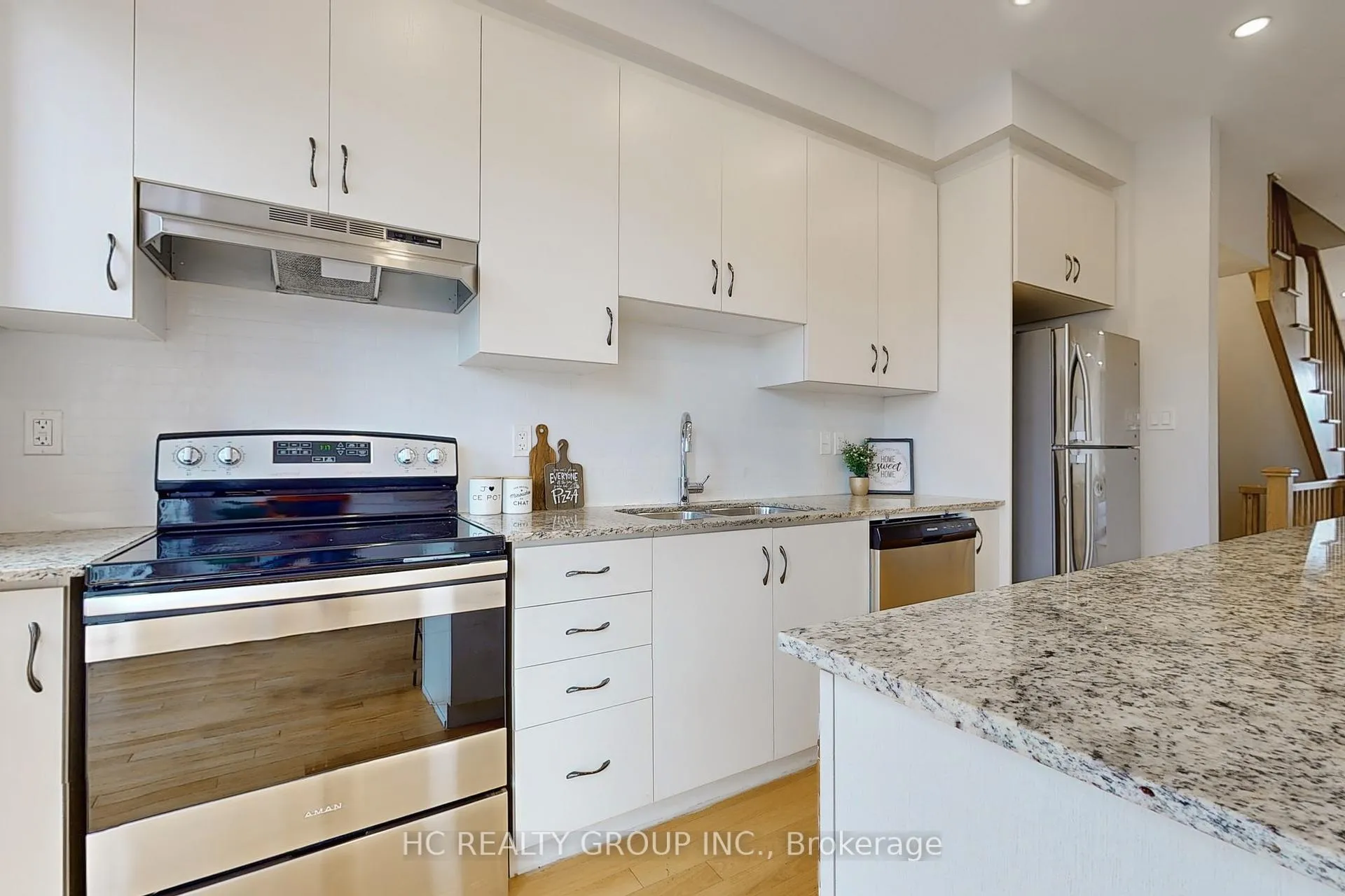Photo 13 of 6 Beer Lane, Markham, Wismer — HOMEH
