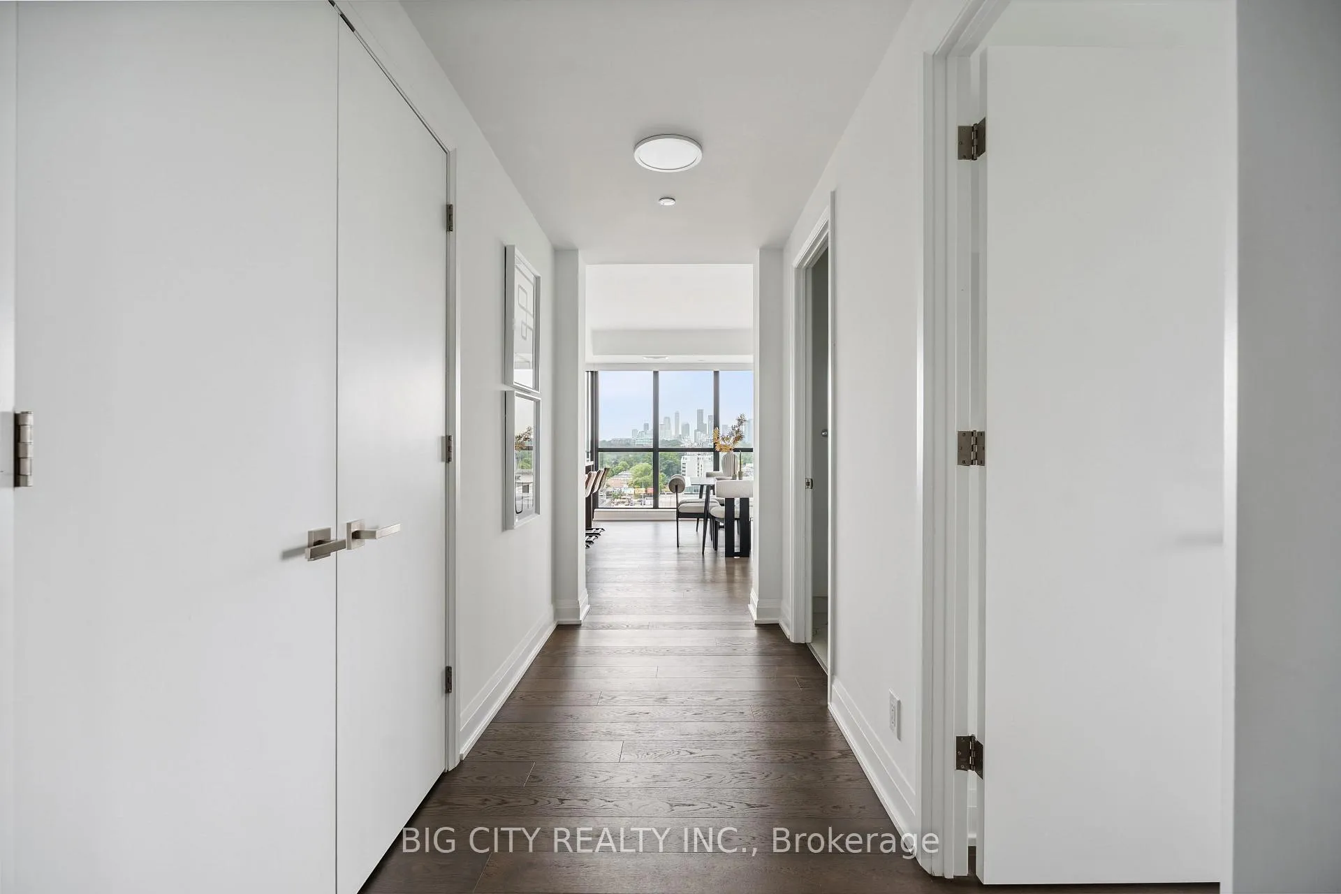 Photo 6 of Unit 1006, 33 Frederick Todd Way, Toronto, Thorncliffe Park — HOMEH