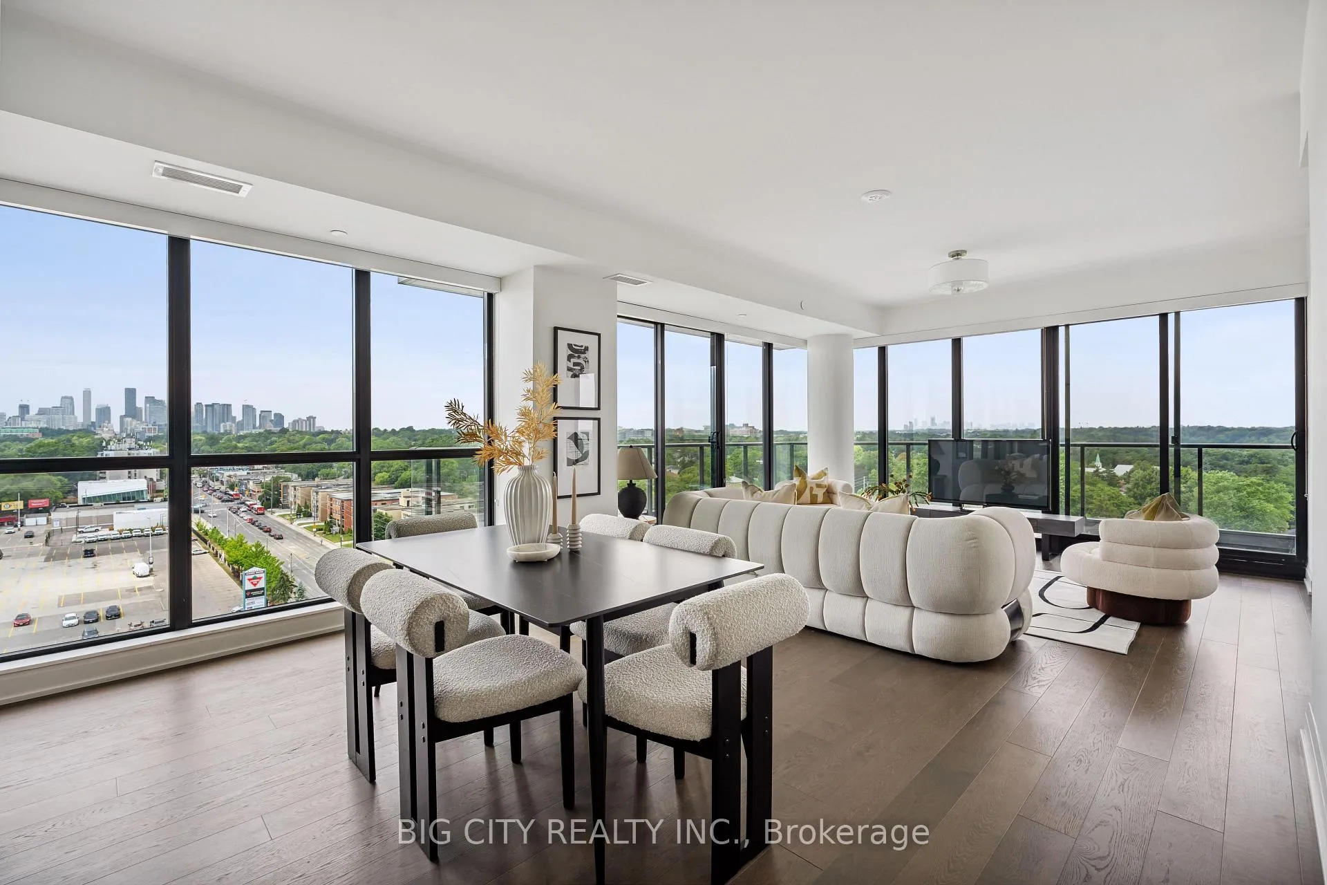 Photo 8 of Unit 1006, 33 Frederick Todd Way, Toronto, Thorncliffe Park — HOMEH